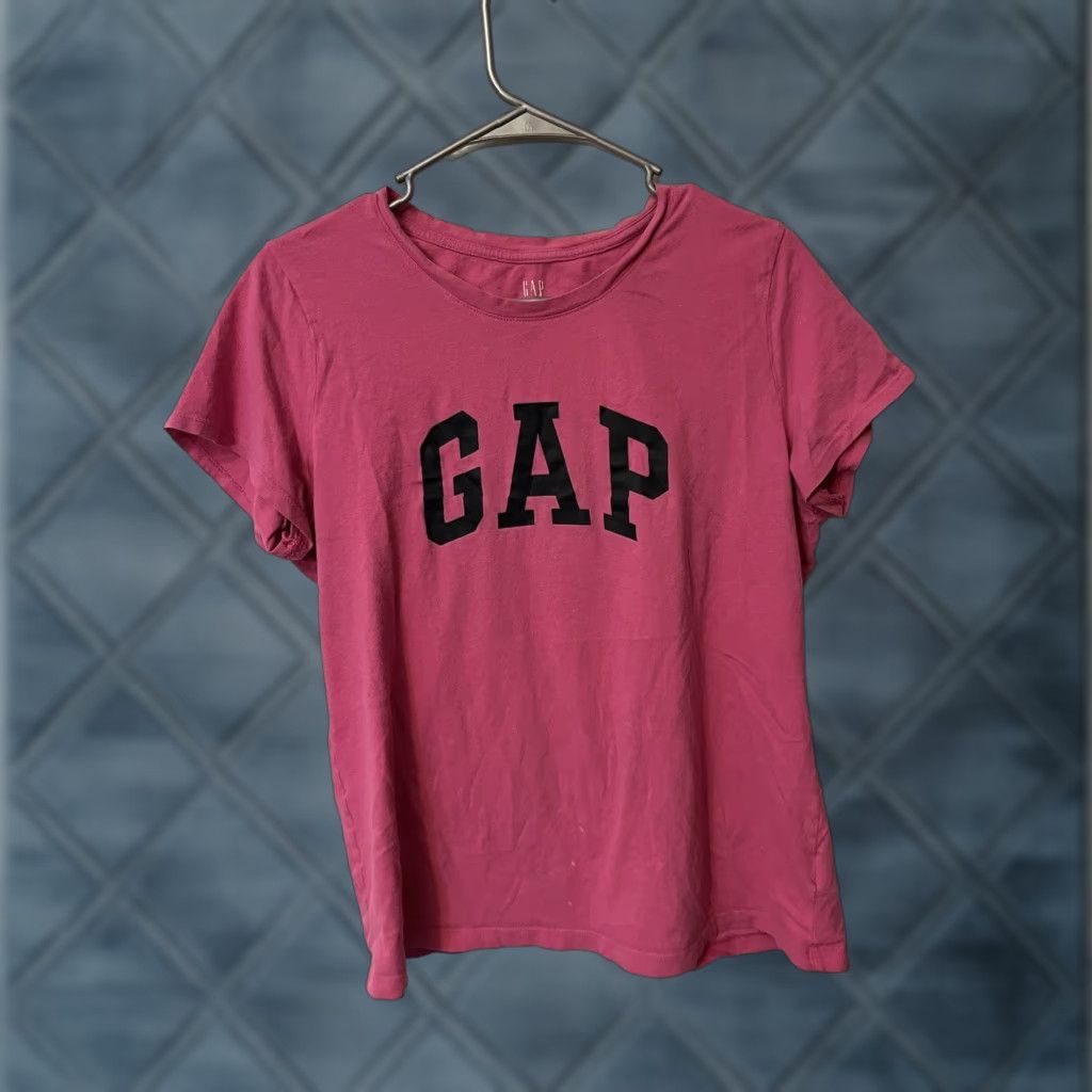 Gap GAP Women's T-Shirt Short Sleeve Round Neck Pink Large Logo Vintage Size L / US 10 / IT 46 - 1 Thumbnail
