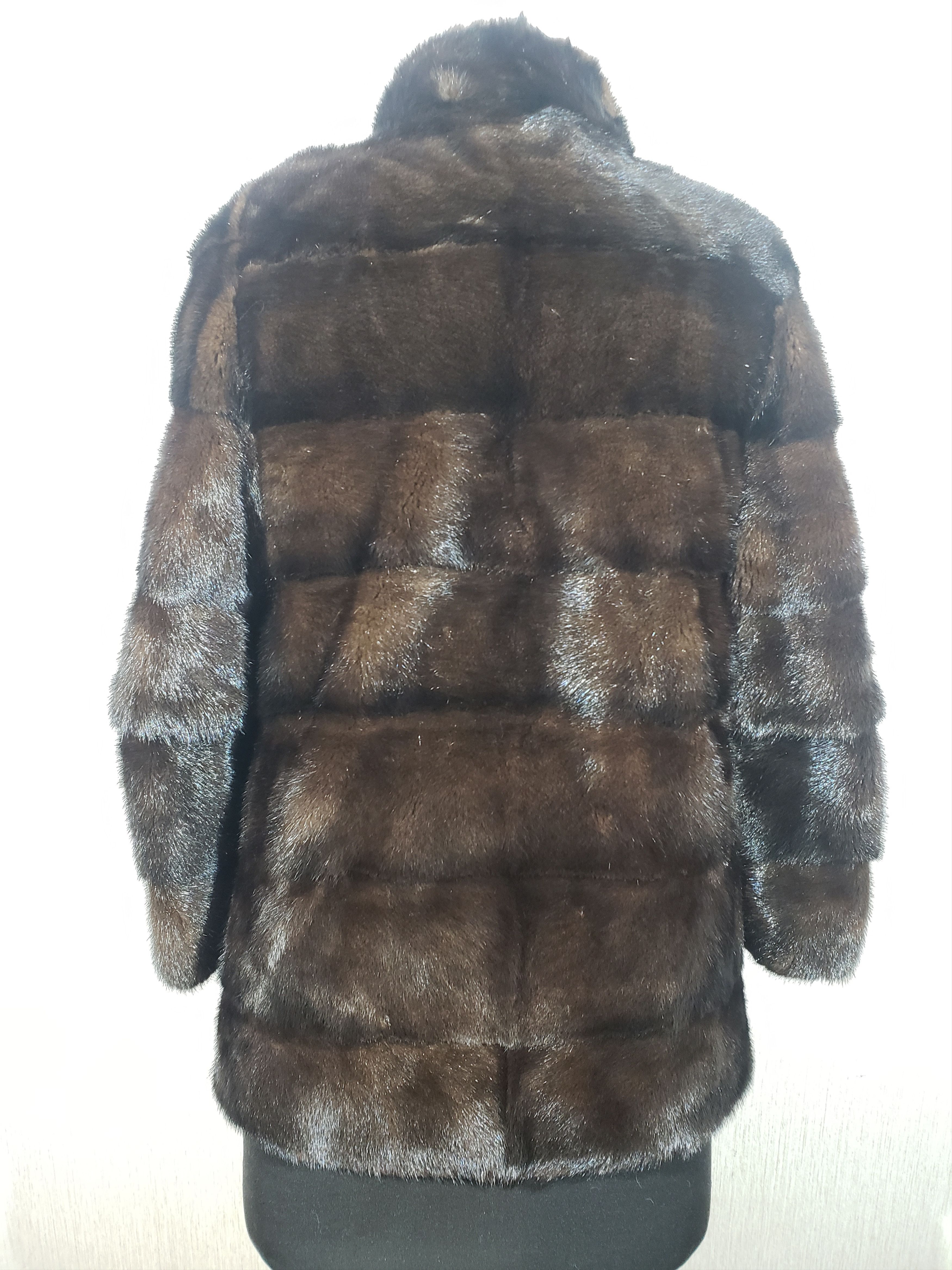 Other Stylish women's mink coat with detachable sleeves. Size M / US 6-8 / IT 42-44 - 5 Thumbnail