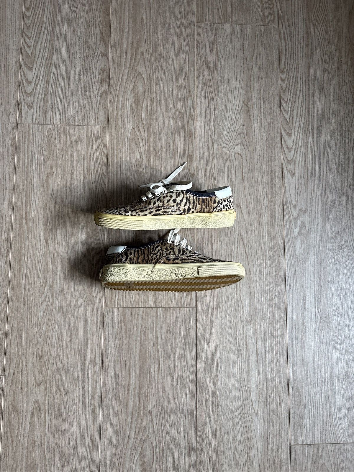 Saint Laurent Paris Saint Laurent Paris Leopard print sneakers Size US 7 / EU 40 - 1 Thumbnail