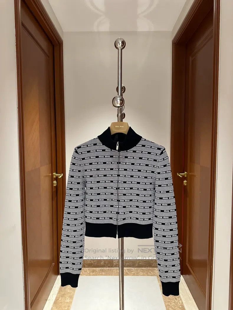 Miu Miu Miu Miu 42 Knitted coat Size L / US 10 / IT 46 - 1 Thumbnail