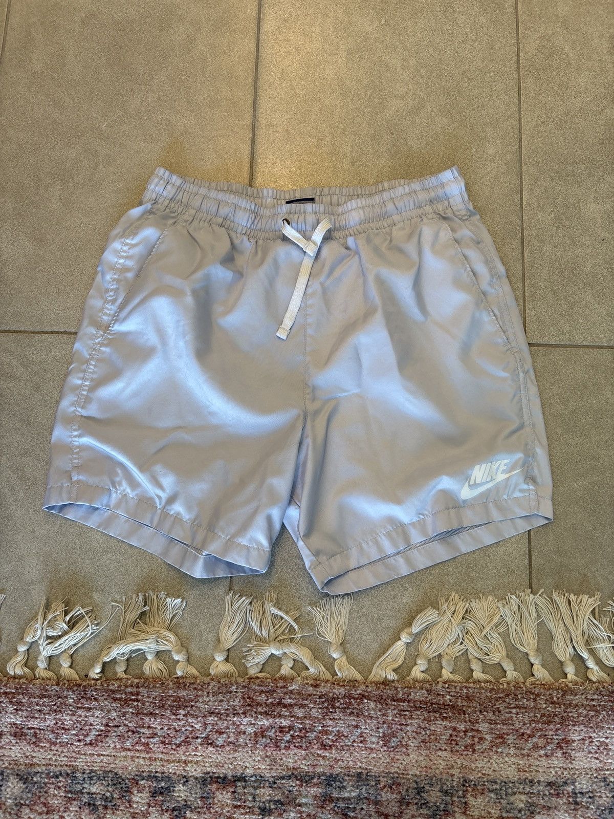 Nike Nike Shorts Lilac 4" Inseam Size US 30 / EU 46 - 1 Thumbnail