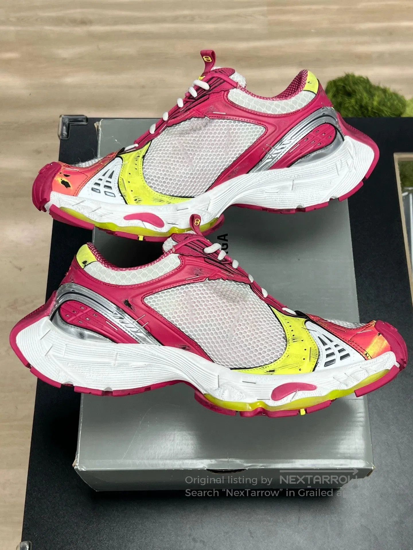 Balenciaga balenciaga stapler sneakers red and white. Size US 10 / EU 43 - 6 Thumbnail