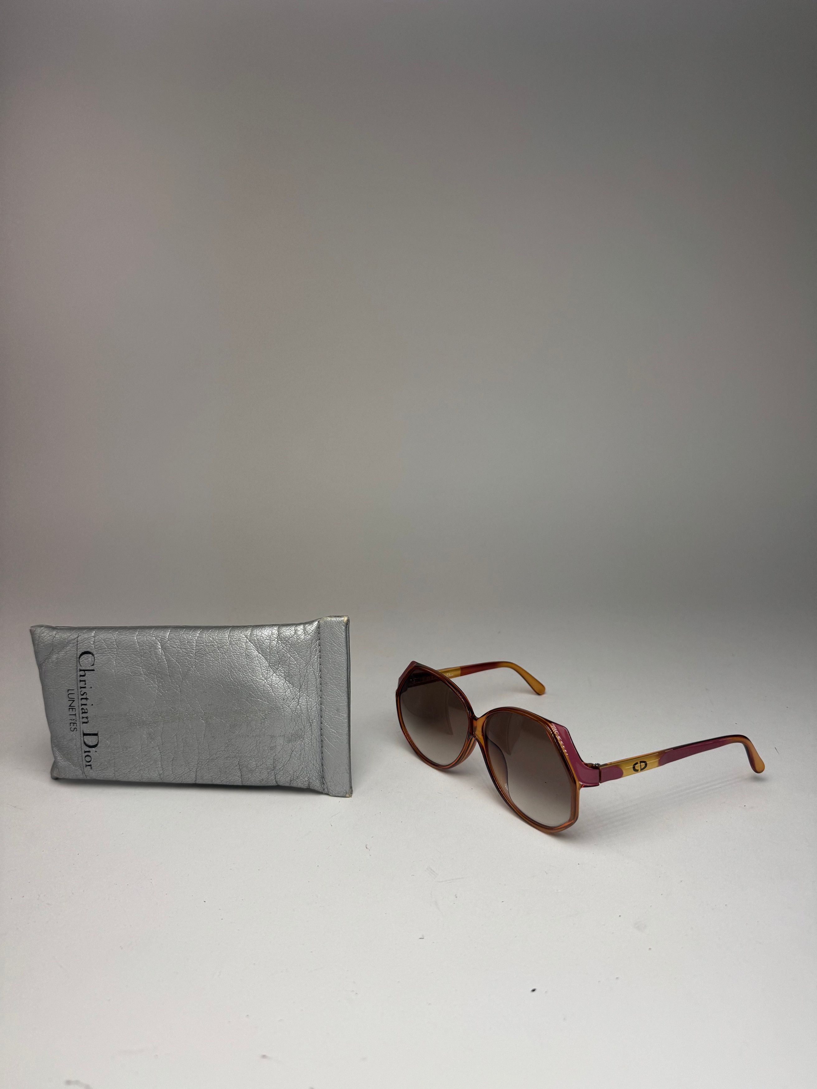 Dior Vintage Sunglasses Brown Gold Size ONE SIZE - 1 Thumbnail
