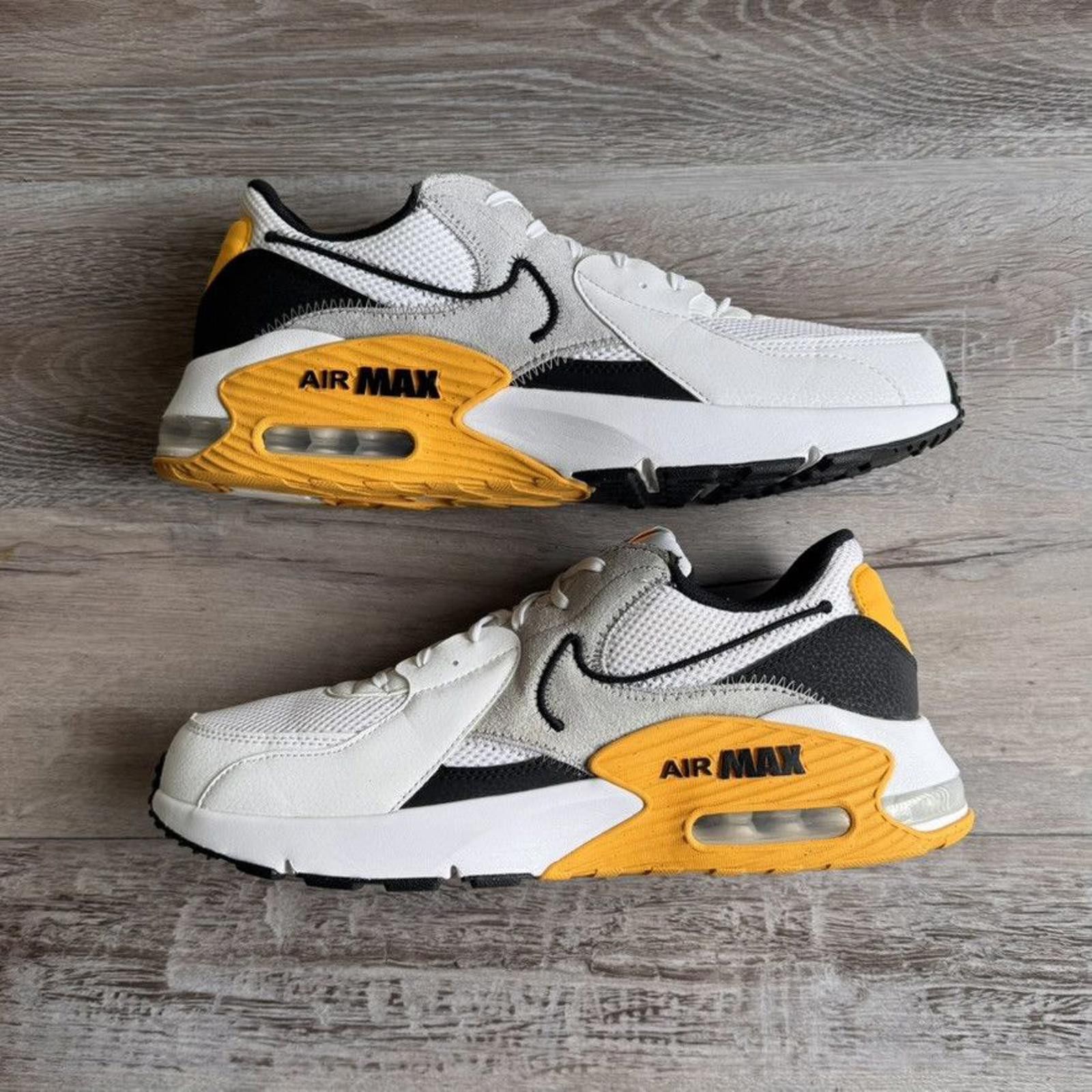 Nike NIKE • Air Max Excee (13M) Size US 13 / EU 46 - 2 Thumbnail