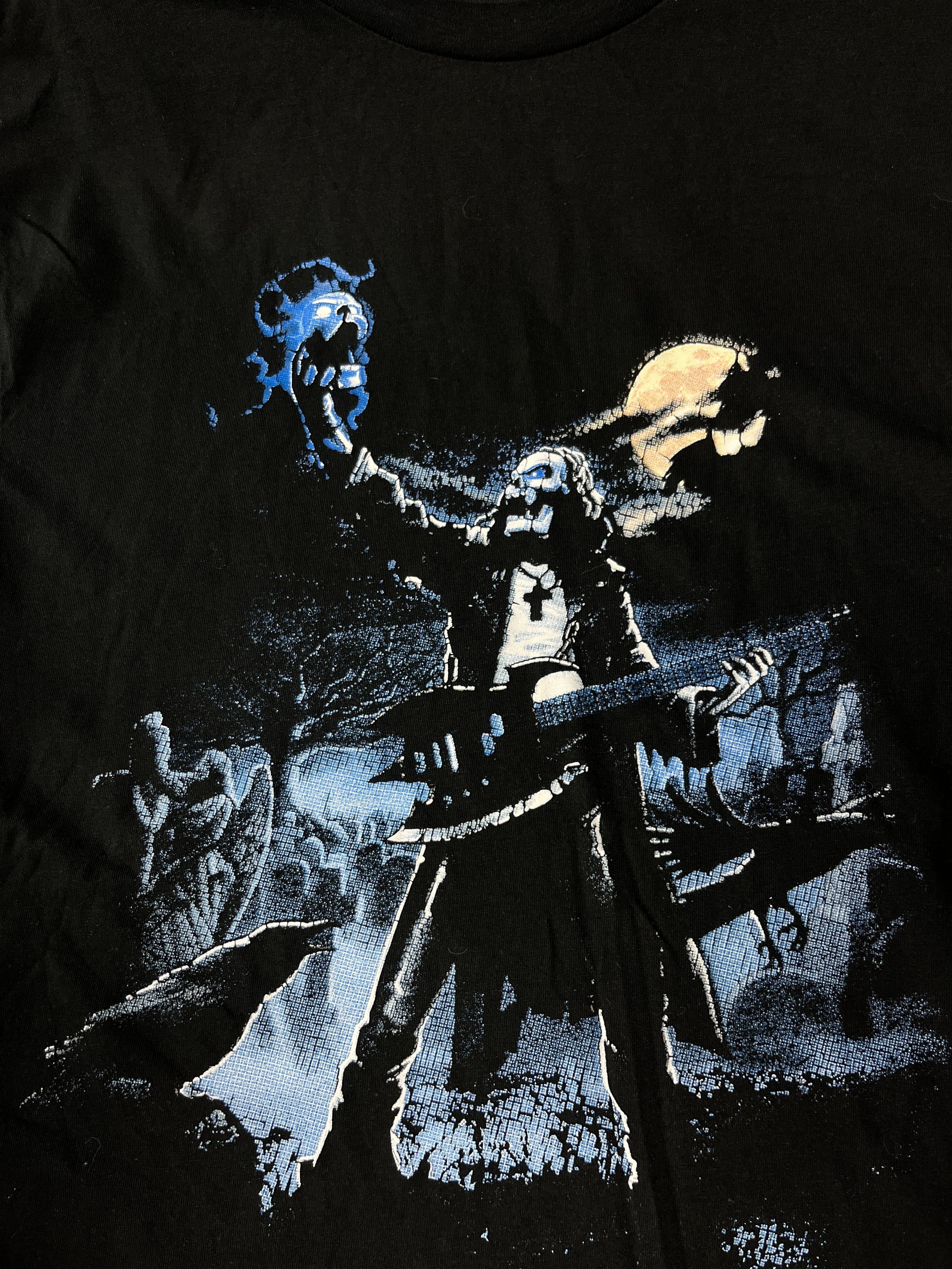Vintage 2000s IRON MAIDEN "EDDIE" BLUE GRAPHIC TEE - № 879 Size US L / EU 52-54 / 3 - 5 Thumbnail