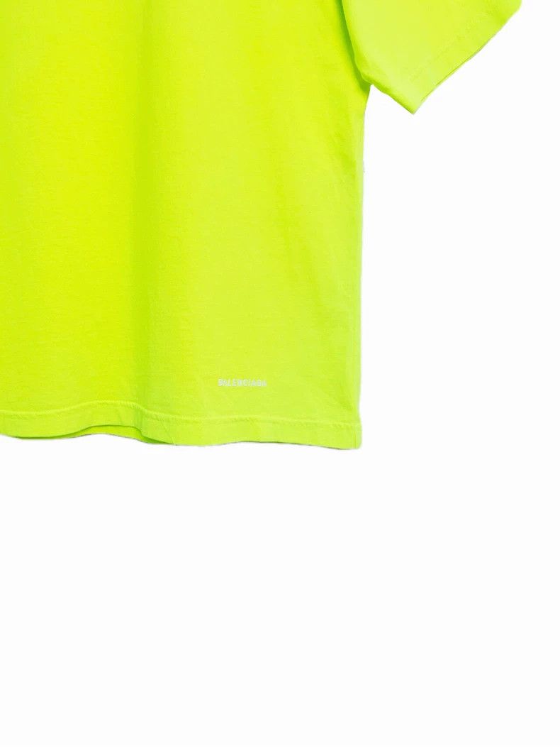 Balenciaga Balenciaga Neon Green Logo Letter Embroidered Crewneck Sho Size US M / EU 48-50 / 2 - 5 Thumbnail