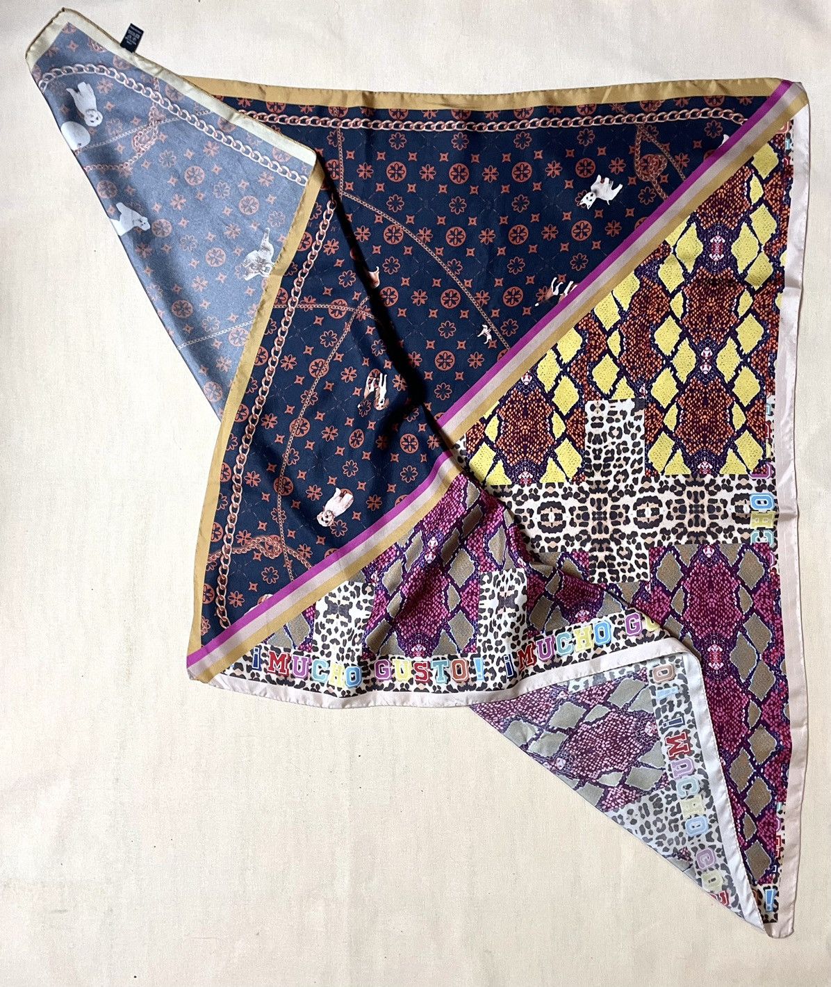 Vintage Mucho Gusto multicolour dog snakes leopard print silk scarf Size ONE SIZE - 6 Thumbnail