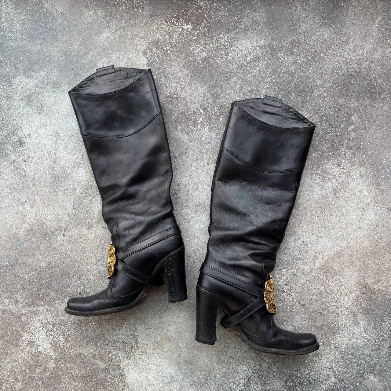 Dolce & Gabbana Dolce & Gabbana Black Leather Knee Boots Size US 6 / IT 36 - 16 Thumbnail
