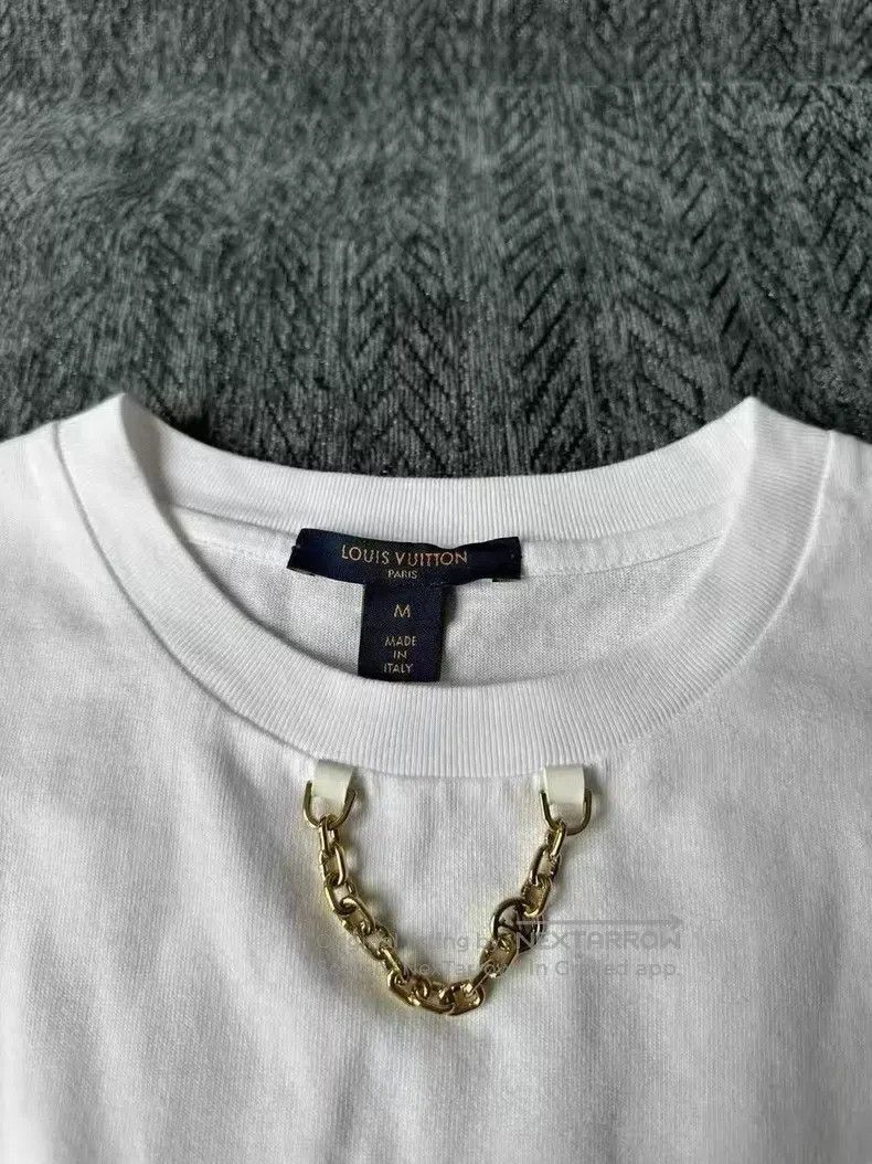 Louis Vuitton Louis Vuitton Chain Short Sleeve Size US M / EU 48-50 / 2 - 3 Thumbnail