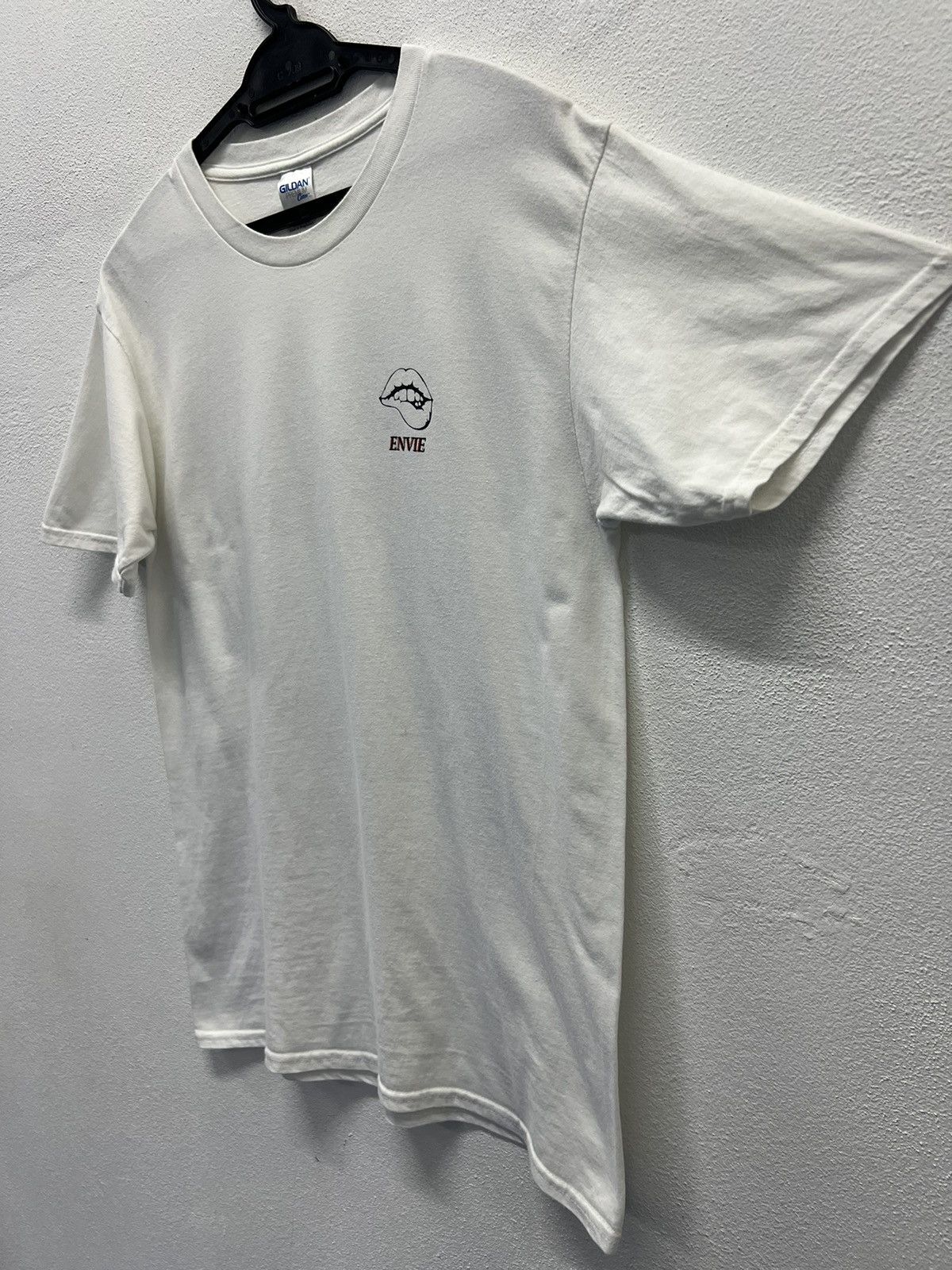 Gildan × Vintage VINTAGE ENVIE TO FEEL LIKE,TO WANT TO NEED SHIRT Size US M / EU 48-50 / 2 - 5 Thumbnail