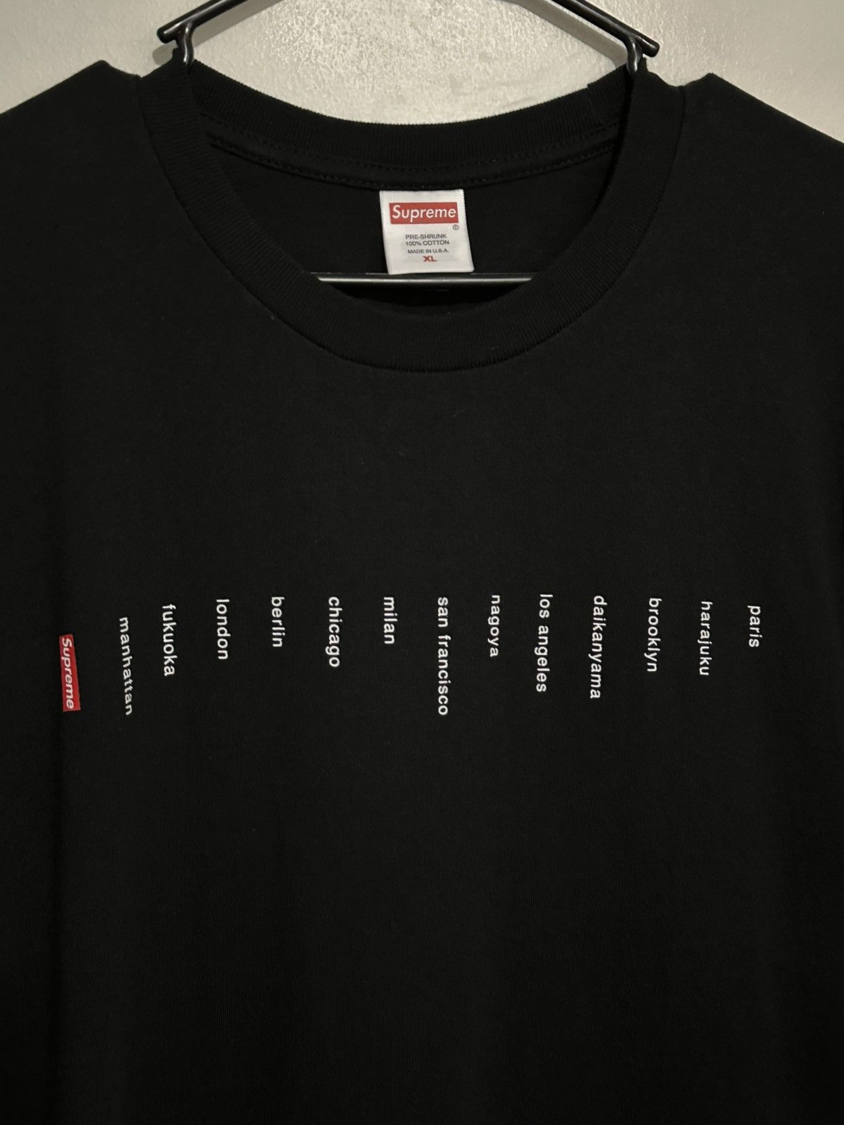 Supreme Supreme Location Tee Size US XL / EU 56 / 4 - 2 Thumbnail
