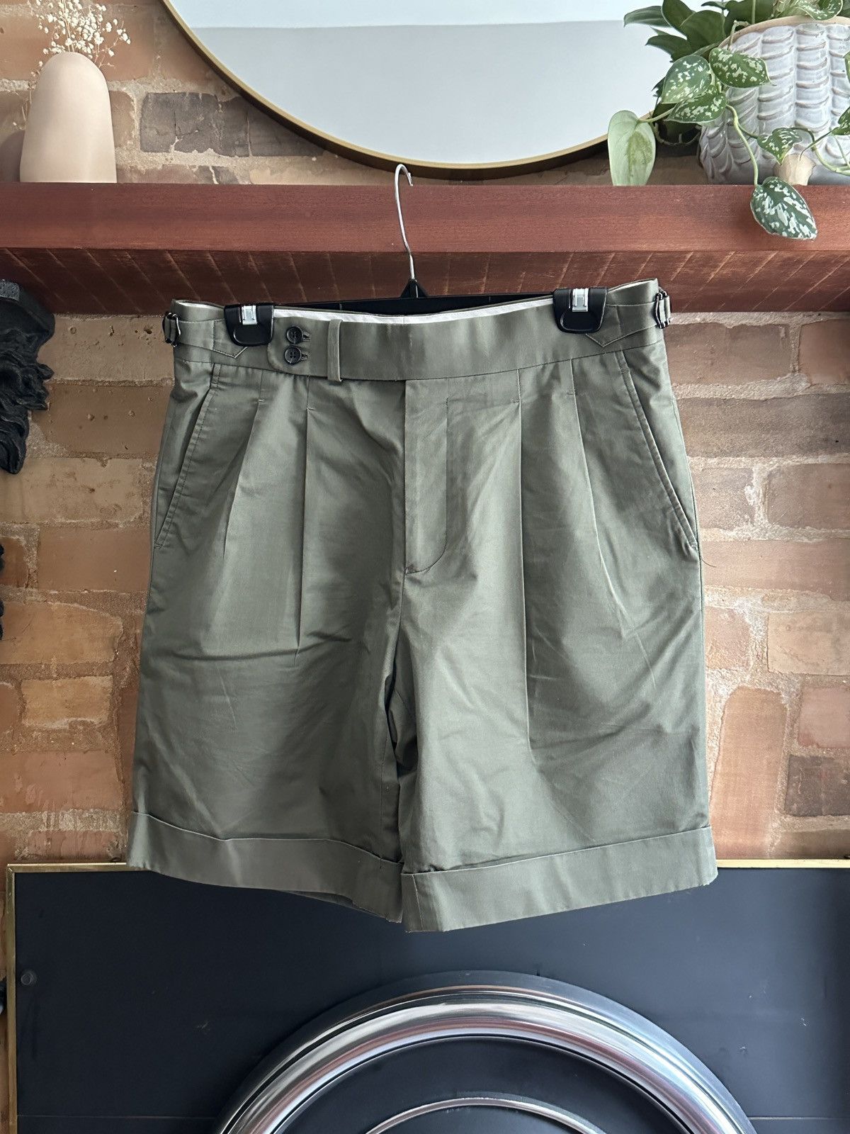 Spier & Mackay Spier and Mackay Green Cotton High Rise Pleated Shorts Size US 32 / EU 48 - 1 Thumbnail