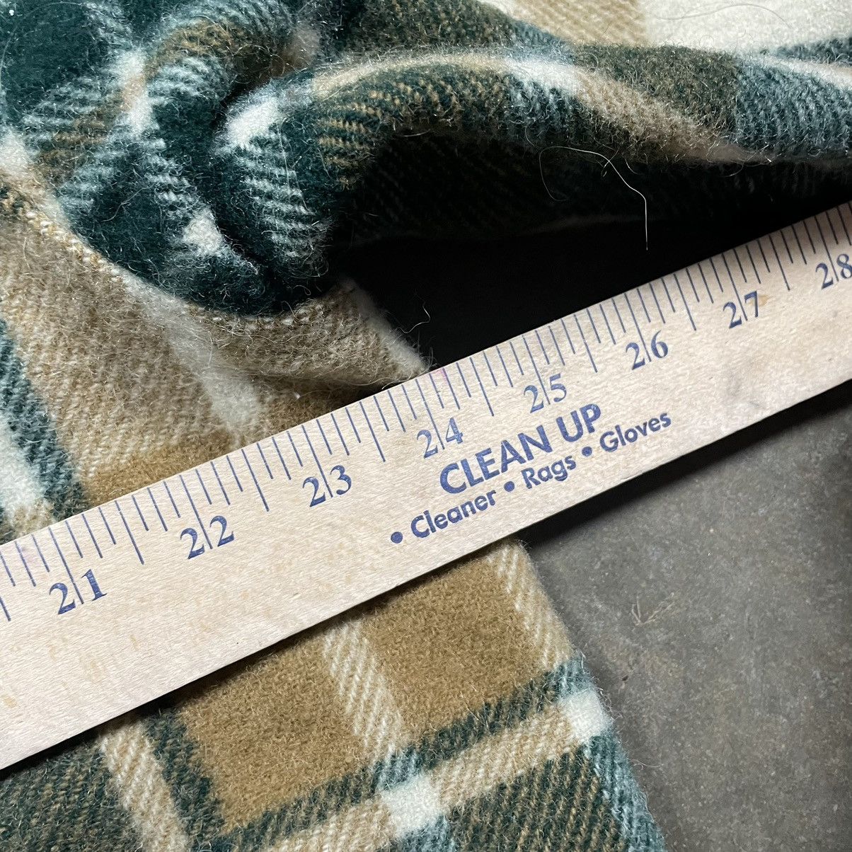 L.L. Bean × Vintage Vintage L.L. Bean Buffalo Plaid Wool Mackinaw Shirt Jacket Size US XL / EU 56 / 4 - 7 Thumbnail