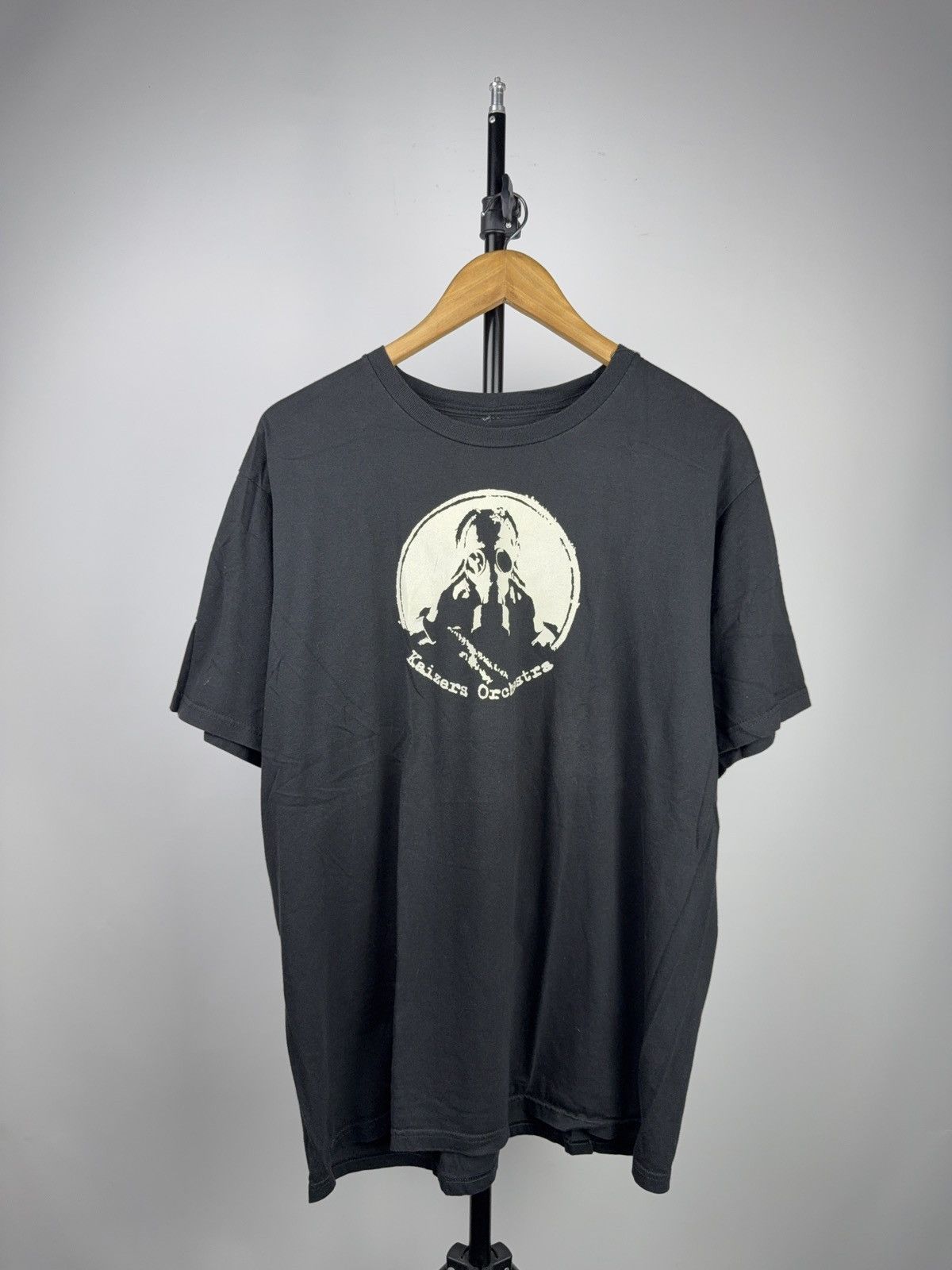 Band Tees 00s Kaisers Orchestra Black Graphic Band Rock T-Shirt L-XL Size US L / EU 52-54 / 3 - 1 Thumbnail
