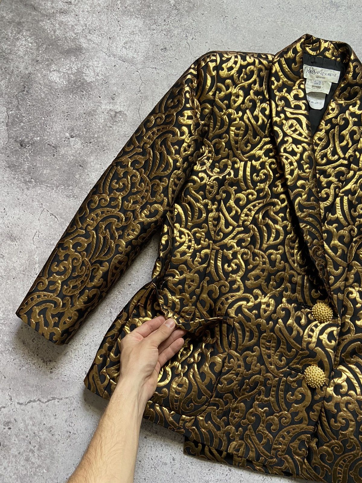 Yves Saint Laurent Yves Saint Laurent Variation Gold Jacquard Pattern Blazer Size XL / US 12-14 / IT 48-50 - 6 Thumbnail