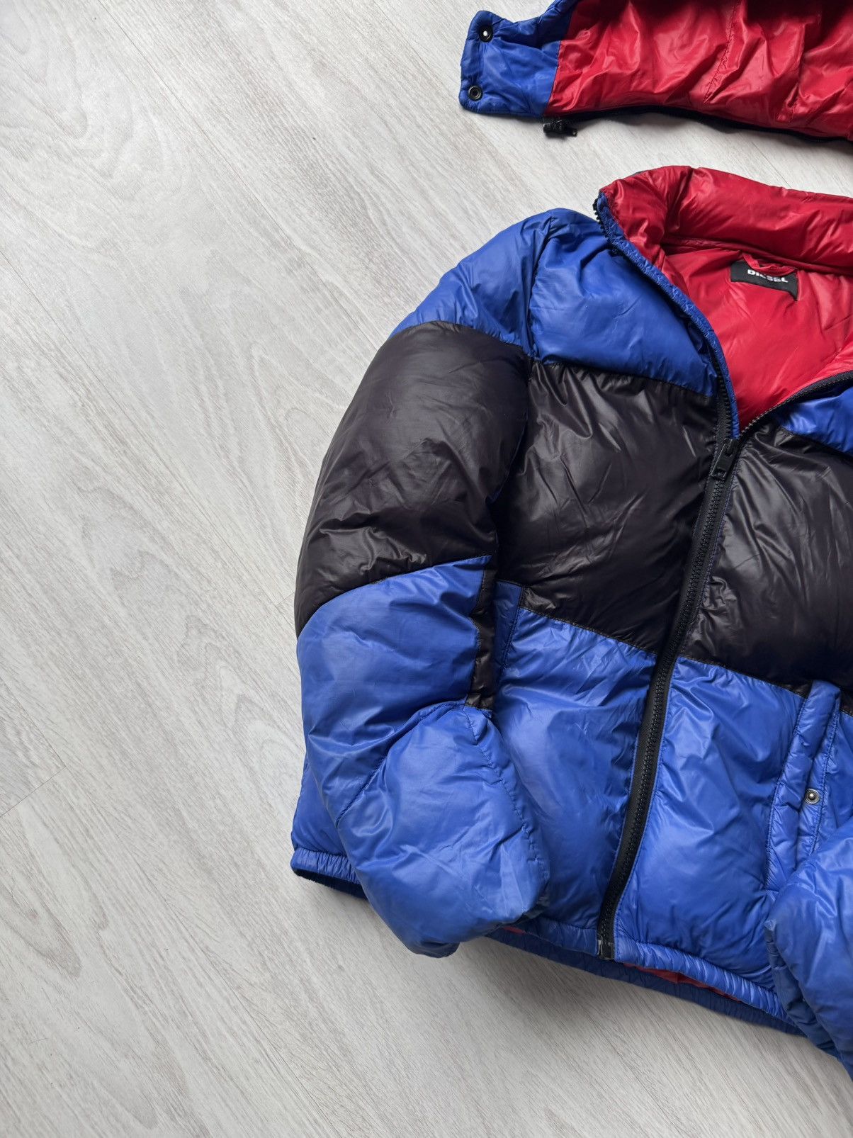 Diesel Diesel Colorblock Puffer Jacket Blue Black Red Hooded Size US S / EU 44-46 / 1 - 5 Thumbnail