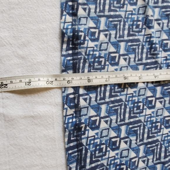 Designer Aventura 100% Organic Cotton Blue & White Sz. XL Skirt with Size 38" / US 16 / IT 52 - 8 Thumbnail