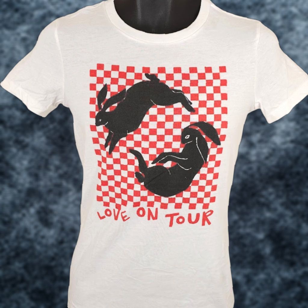 Vintage Harry Styles T Shirt Womens Size Medium White Love On Tour Size M / US 6-8 / IT 42-44 - 1 Thumbnail
