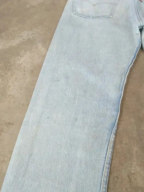 Levi's 90s Vintage Levis 501 Made In USA Distressed Jeans 36x30 Size US 36 / EU 52 - 5 Thumbnail