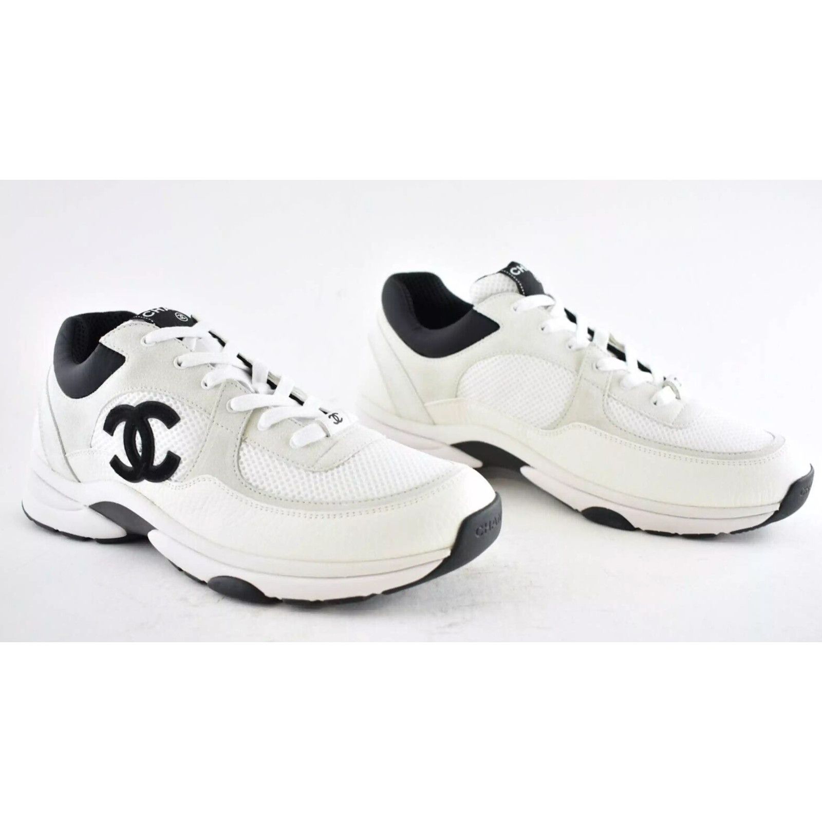 Chanel Chanel Leather CC Logo Low Top Lace Up Trainer Sneaker 44 11 Size US 11 / EU 44 - 5 Thumbnail