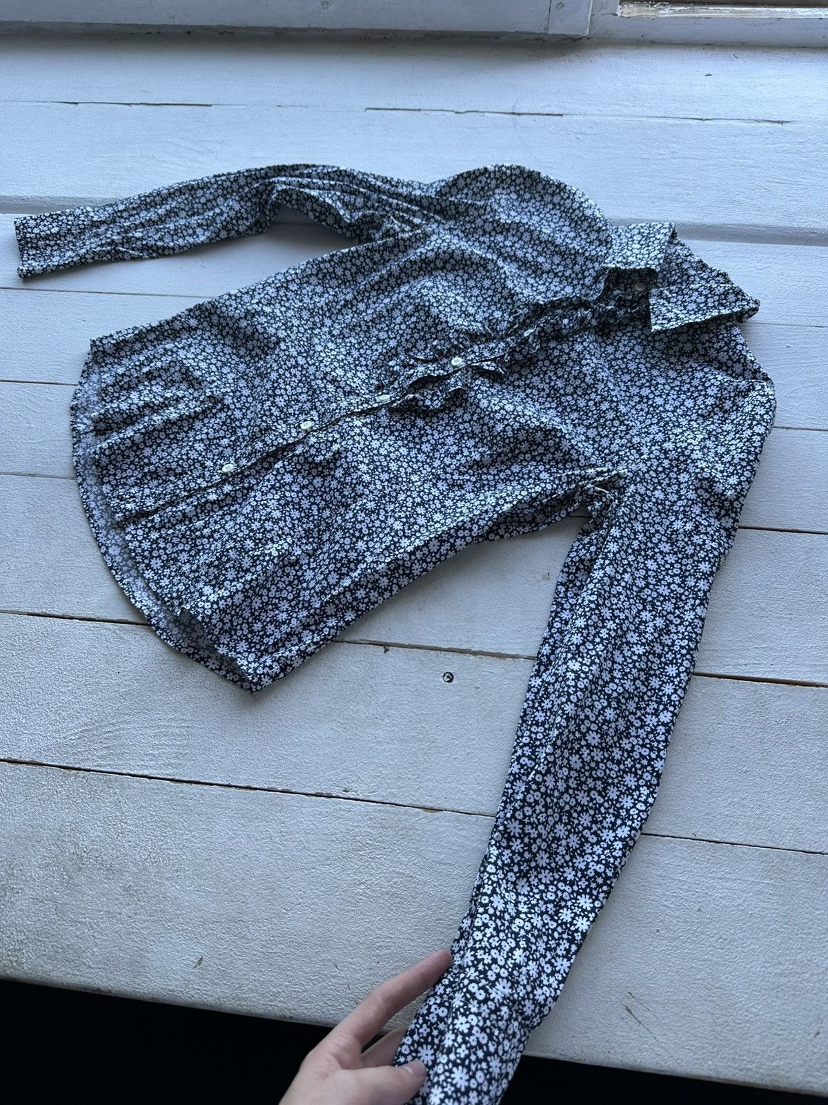 Weekend Max Mara 🚨Vintage Max Mara Women's Weekend FLOWER Print Shirt button Size M / US 6-8 / IT 42-44 - 2 Thumbnail