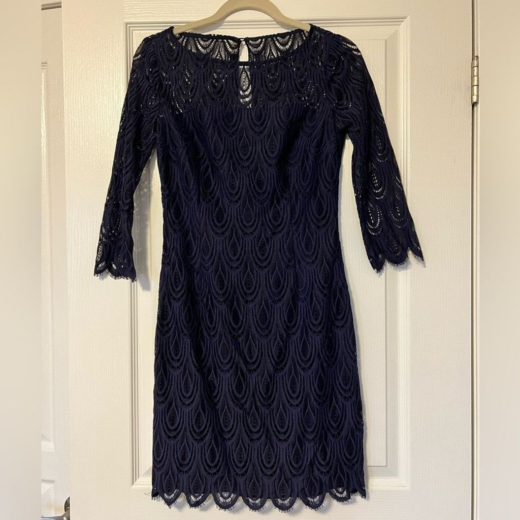 Lilly Pulitzer Lilly Pulitzer Scalloped Lace Navy Blue Dress size 0 - XS Size XS / US 0-2 / IT 36-38 - 3 Thumbnail