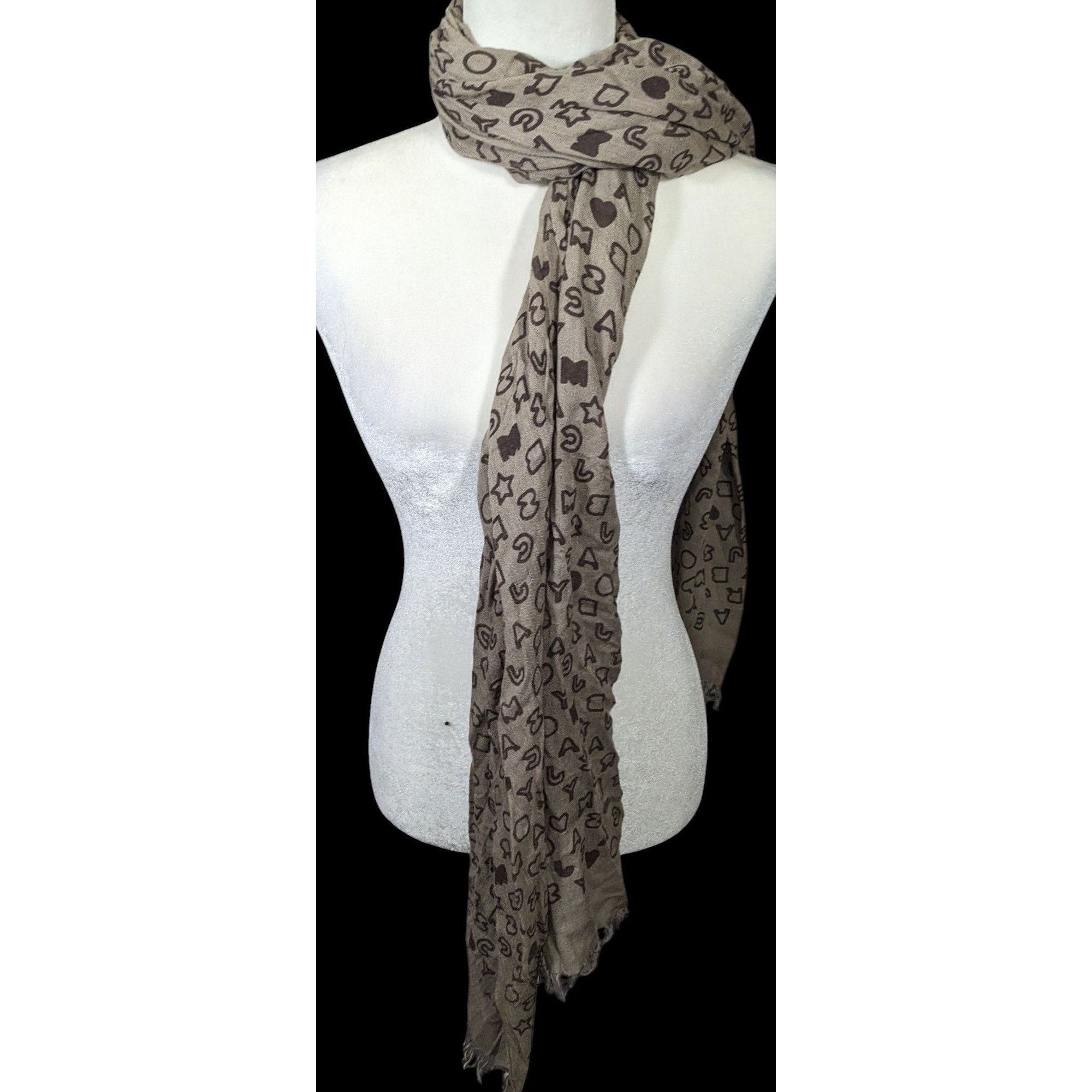 Marc by Marc Jacobs Marc By Marc Jacobs Grey And Black Allover Letter Print Scar Size ONE SIZE - 4 Thumbnail
