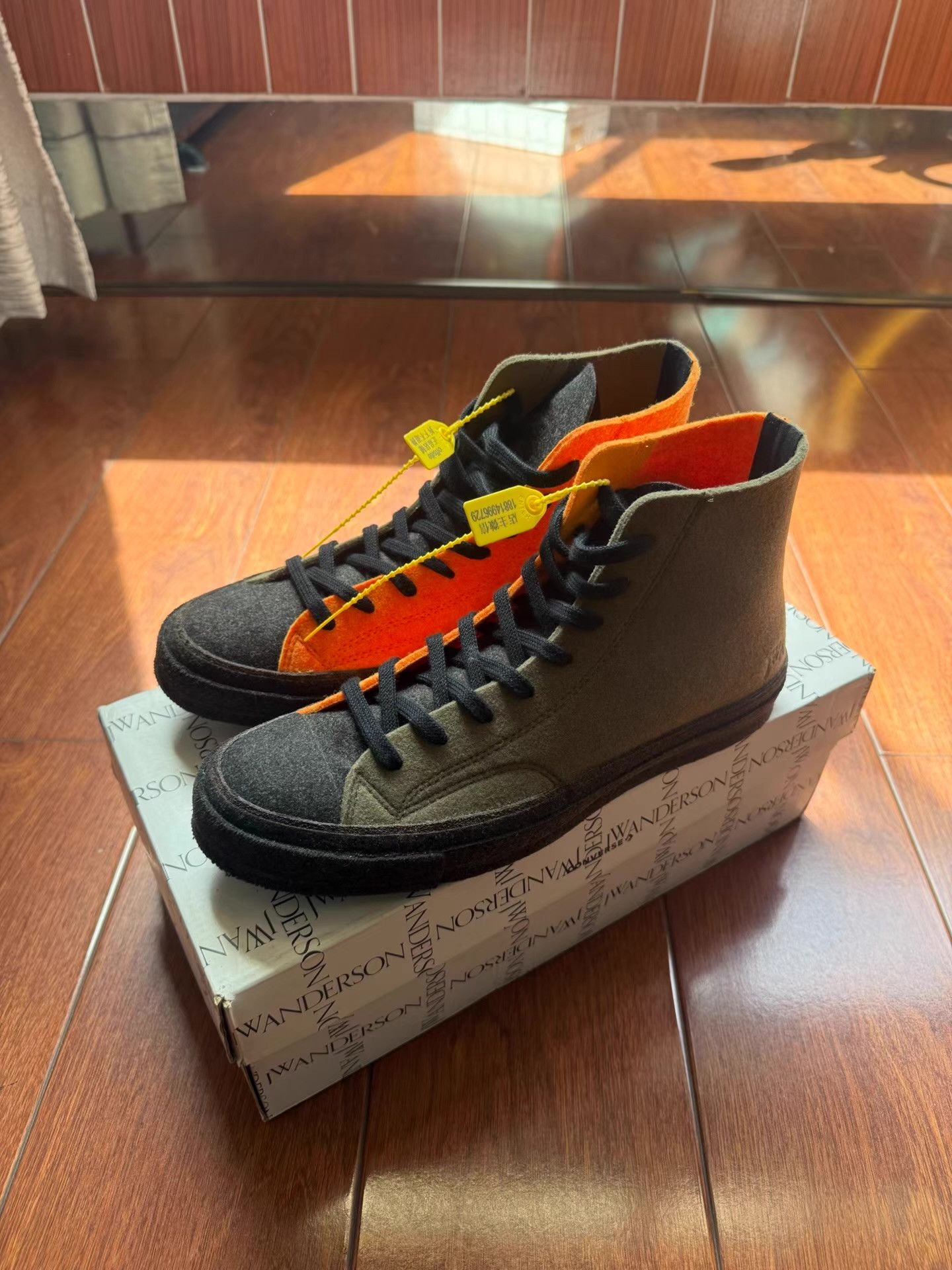 Converse Converse x JW Anderson Orange Green 162953C Q17 Size US 9 / EU 42 - 1 Thumbnail