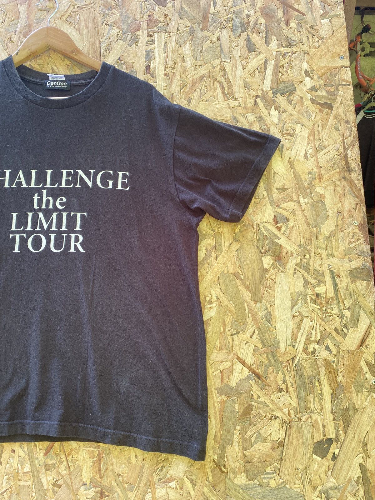 Disney × Vintage Vintage gangee challenge the limit tour tee Size US L / EU 52-54 / 3 - 2 Thumbnail