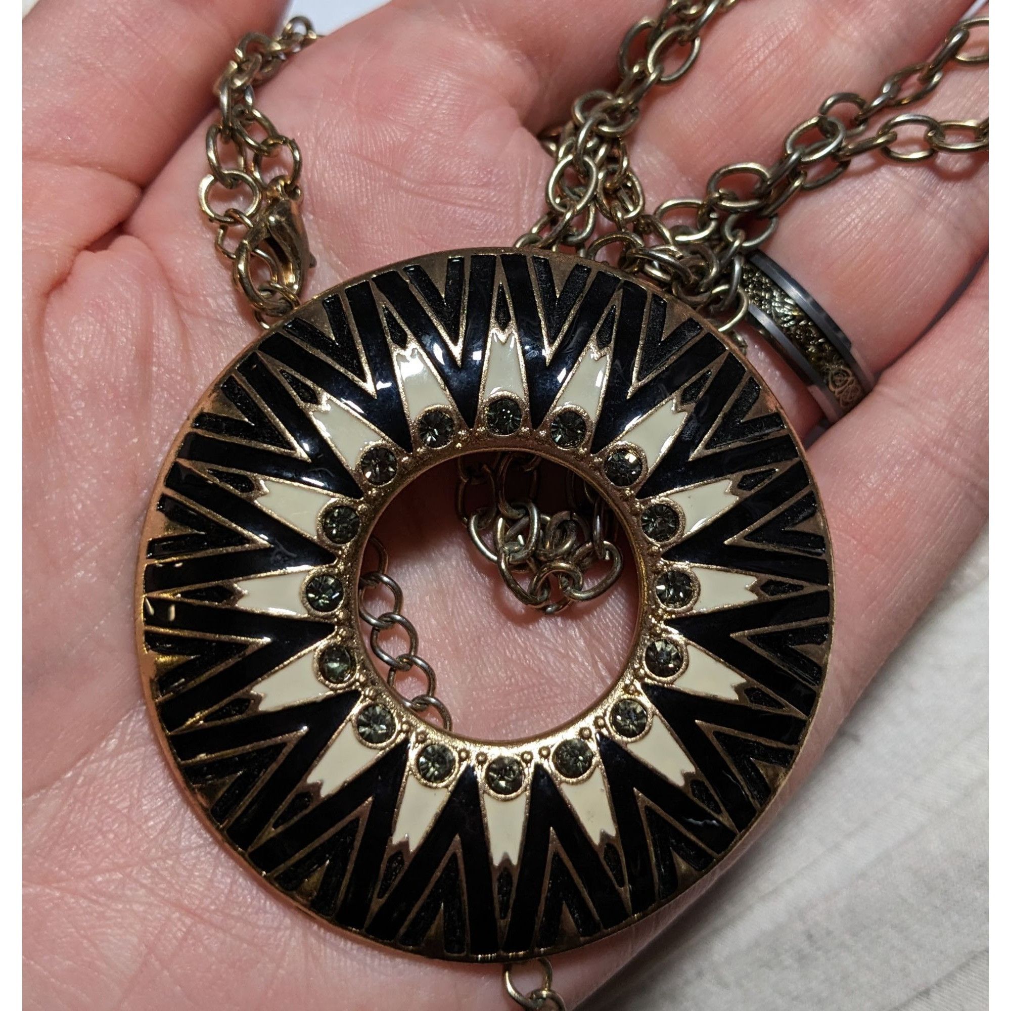 Other Vintage Boho Chic Sunburst Pendant Necklace Size ONE SIZE - 11 Thumbnail