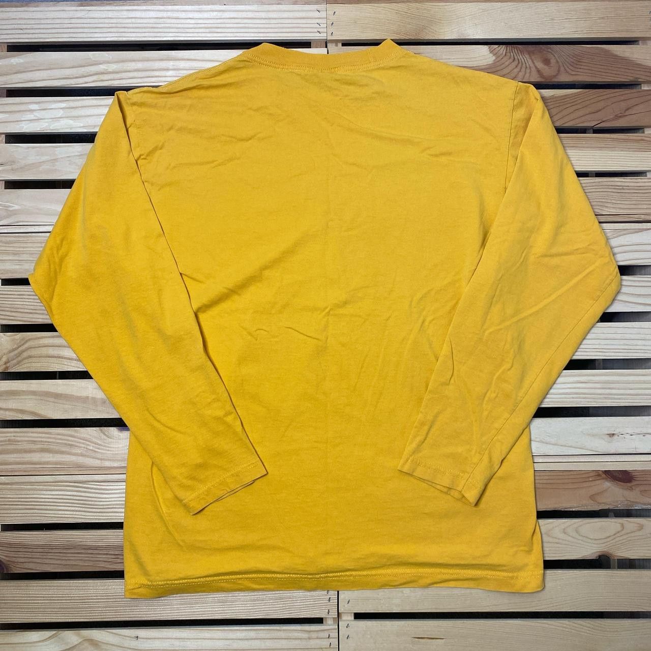 Aeropostale Vintage Aeropostale Yellow Y2K Tee Size Large Size US L / EU 52-54 / 3 - 2 Thumbnail