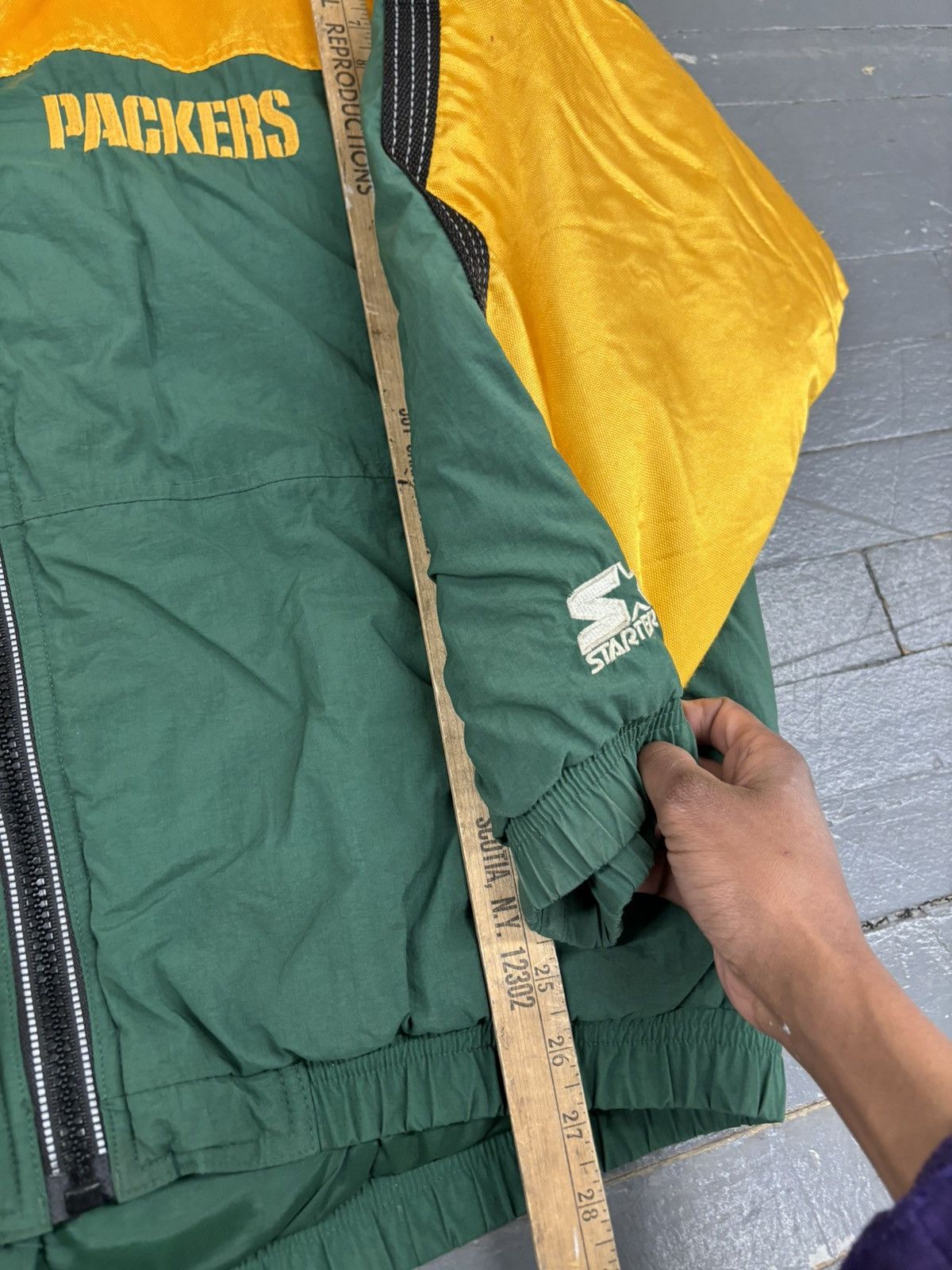 NHL Vintage 90s Greensbay packers proline jacket Size US L / EU 52-54 / 3 - 6 Thumbnail