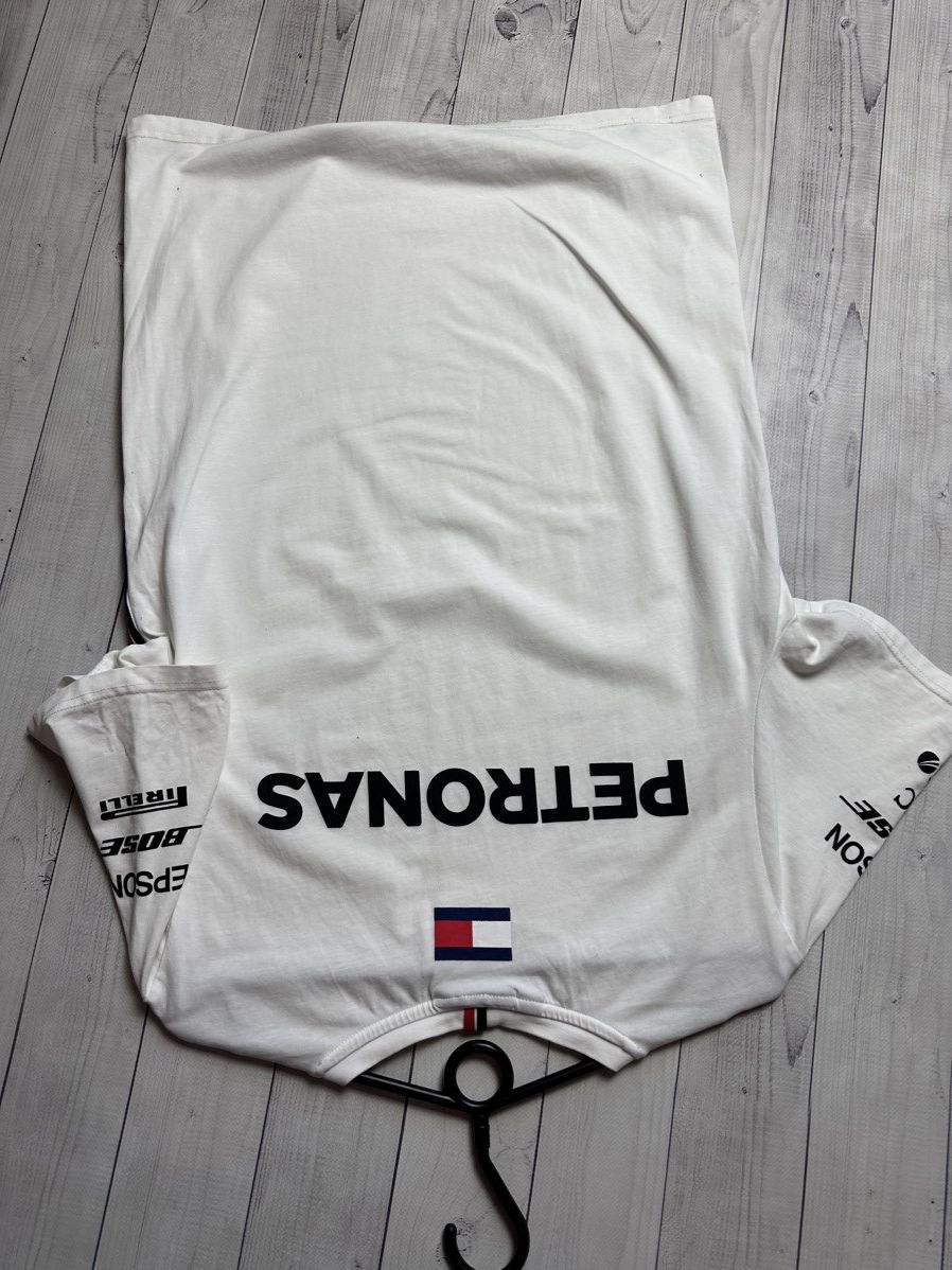 Mercedes-Benz × Vintage Vintage Mercedes Benz racing Petronas size S AMG Size US S / EU 44-46 / 1 - 5 Thumbnail