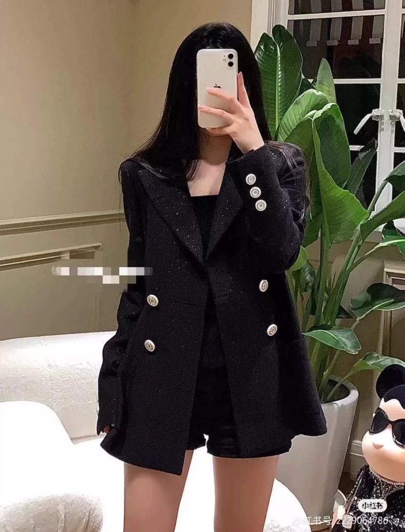 Chanel Chanel Cruise series black glitter jacket 2503-Nextarrow Size XXS / US 00 / IT 34 - 9 Thumbnail