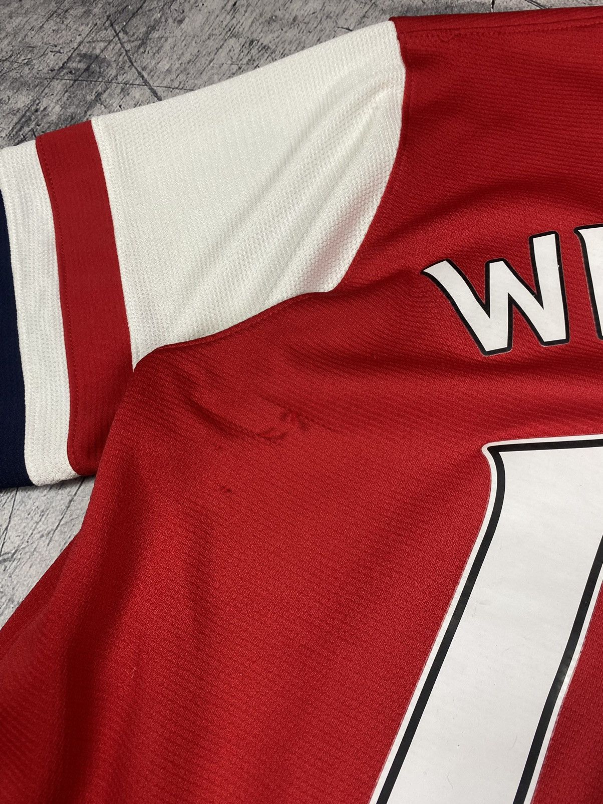 Nike × Vintage Vintage Nike Arsenal Wilshere #10 2010 / 2011 Soccer Jersey Size US M / EU 48-50 / 2 - 17 Thumbnail