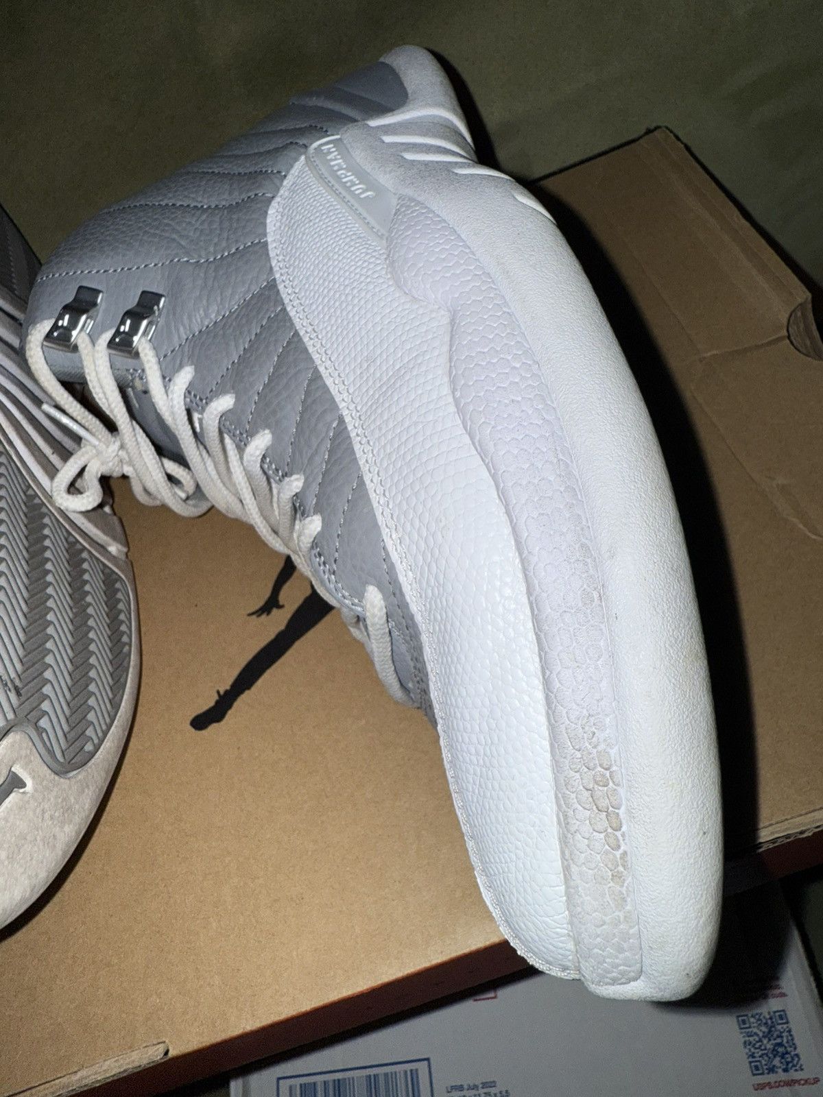 Jordan Brand Air Jordan 12 Stealth Retro cool grey OG Box size 10.5 EXC! Size US 10.5 / EU 43-44 - 19 Thumbnail