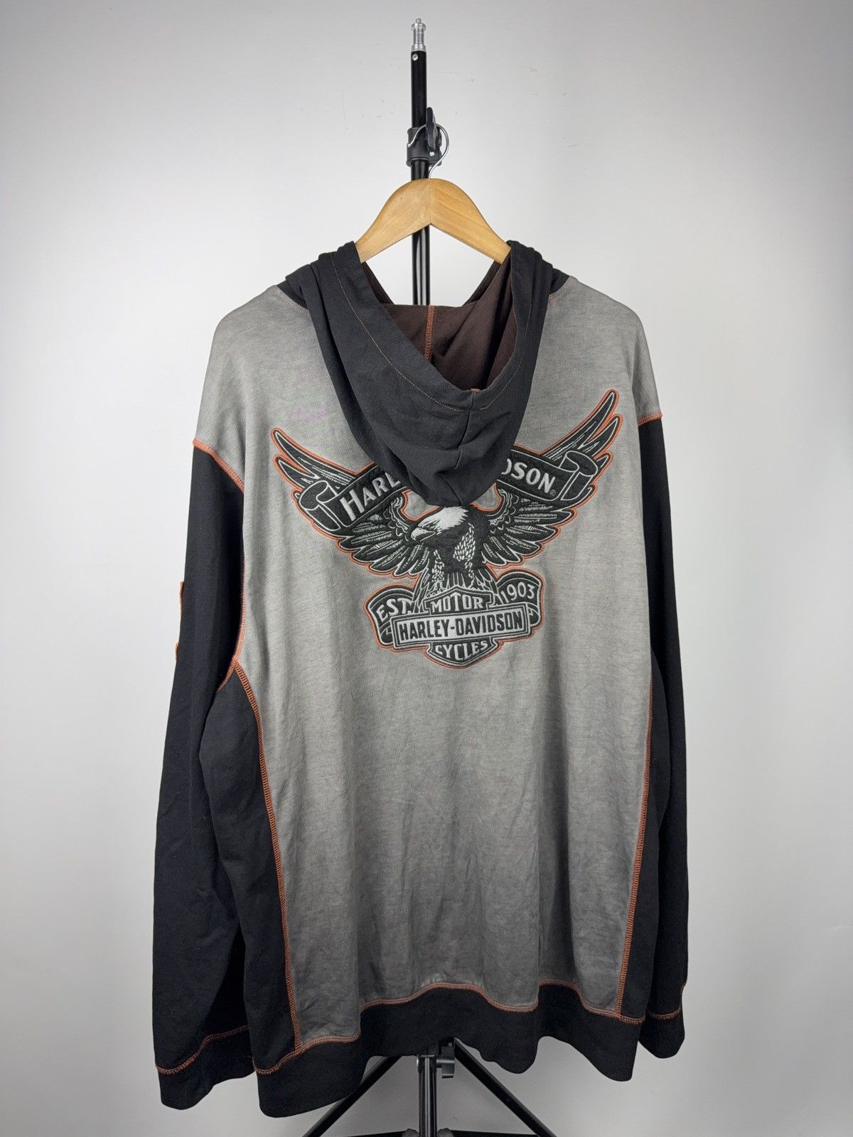 Harley Davidson Retro 00s Harley-Davidson Two-Tone Embroidered Eagle Hoodie Size US XXL / EU 58 / 5 - 11 Thumbnail