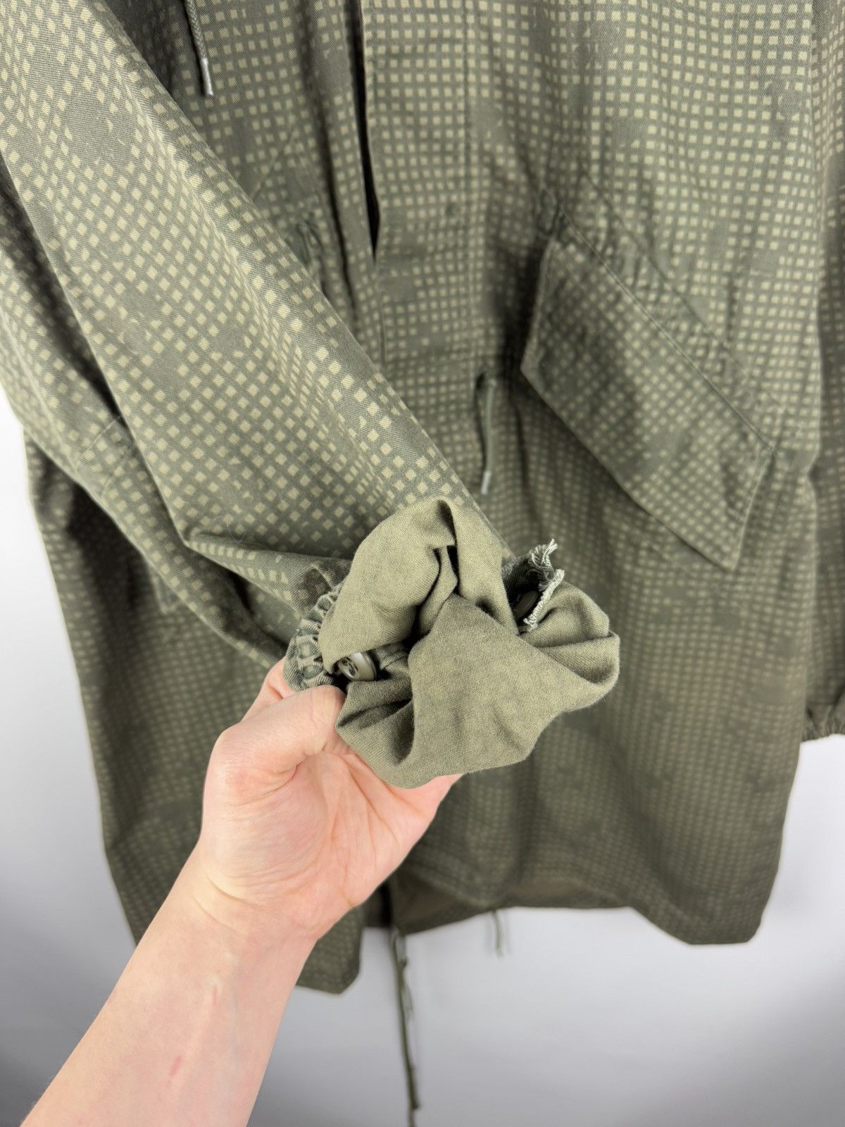 Other VTG US Army Night Camouflage Desert Fishtail Parka Jacket Size US M / EU 48-50 / 2 - 9 Thumbnail