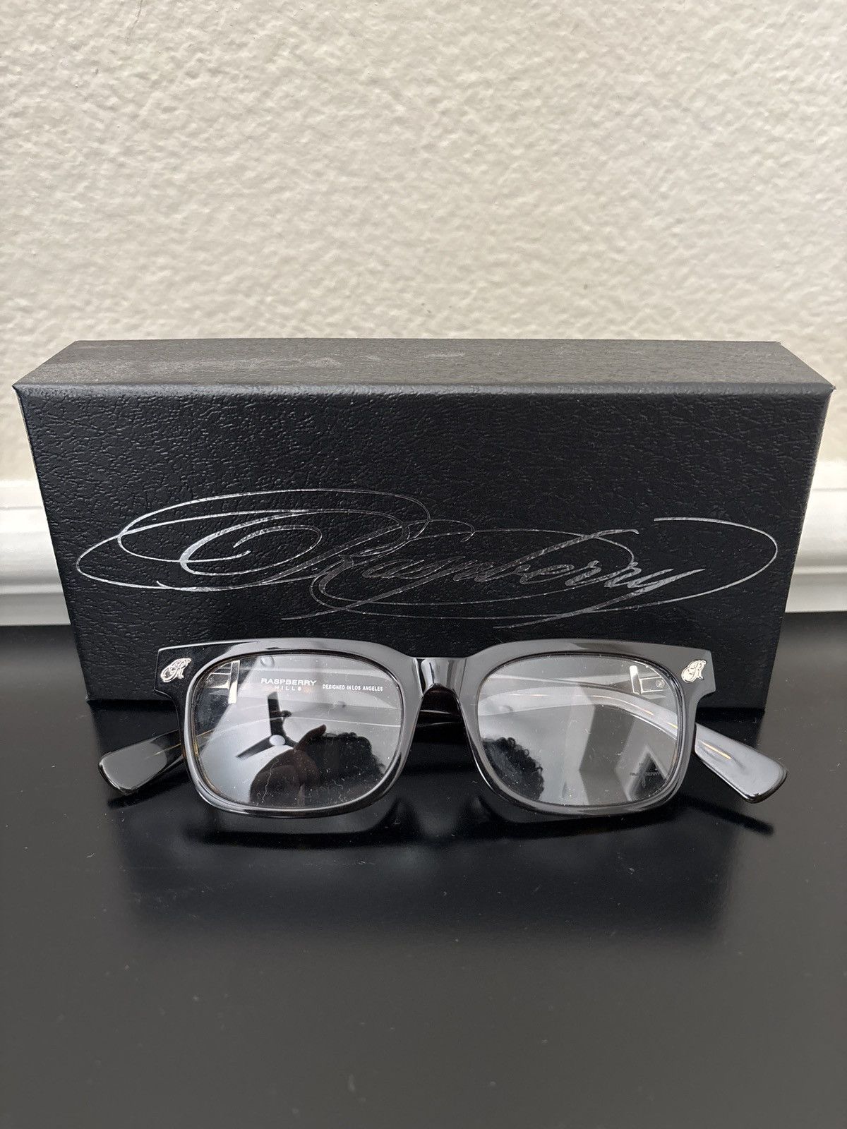 The GV Gallery Gv Gallery Arguello frames Size ONE SIZE - 1 Thumbnail