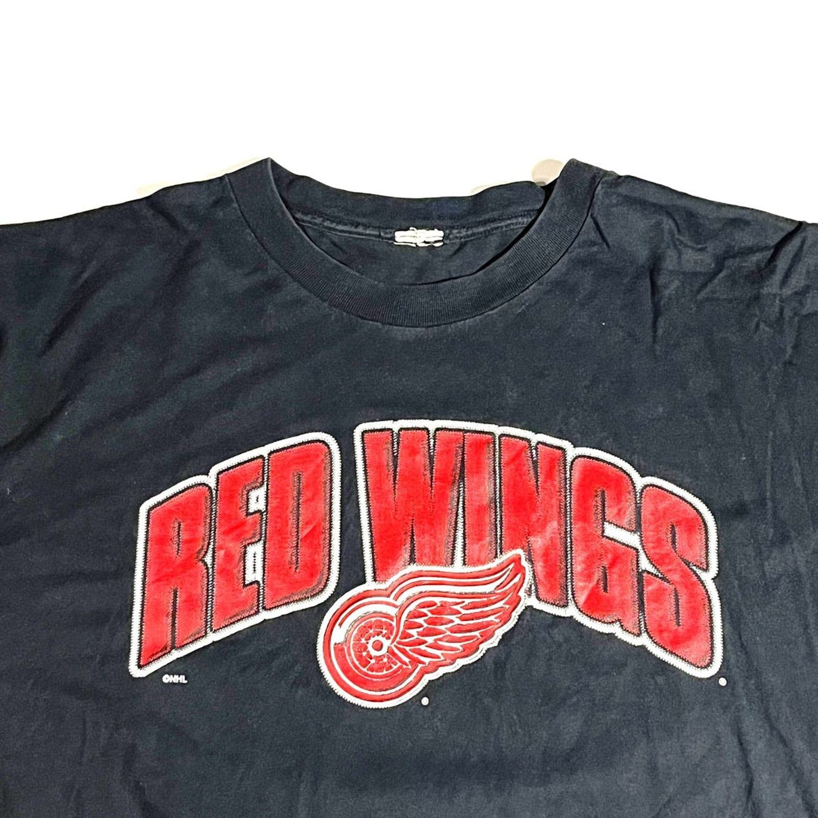 Puma × Vintage Vintage 2000’s Puma NHL Detroit Red Wings Graphic Tshirt XL Size US XL / EU 56 / 4 - 4 Thumbnail