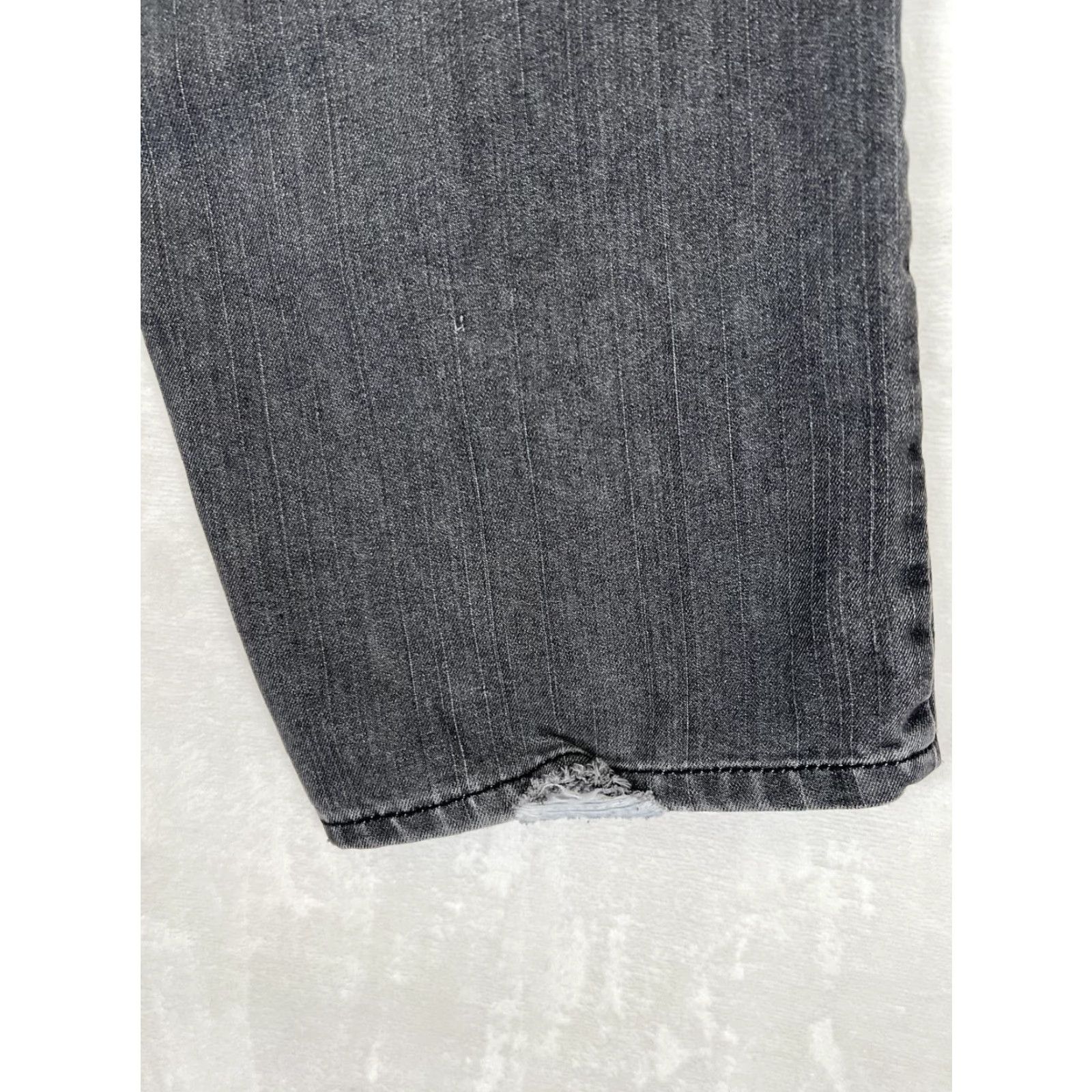 Enyce VINTAGE Enyce Jeans Mens 42 Baggy Black Charcoal Denim Hip Hop Sean Combs 90s Y2K Straight Jeans Mens 42 Baggy Size US 42 / EU 58 - 6 Thumbnail