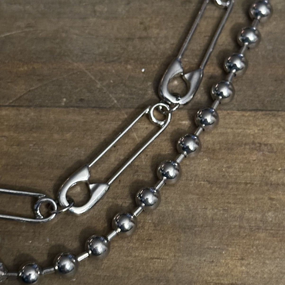 Other Layered safety pin and ball chain necklace Size ONE SIZE - 3 Thumbnail