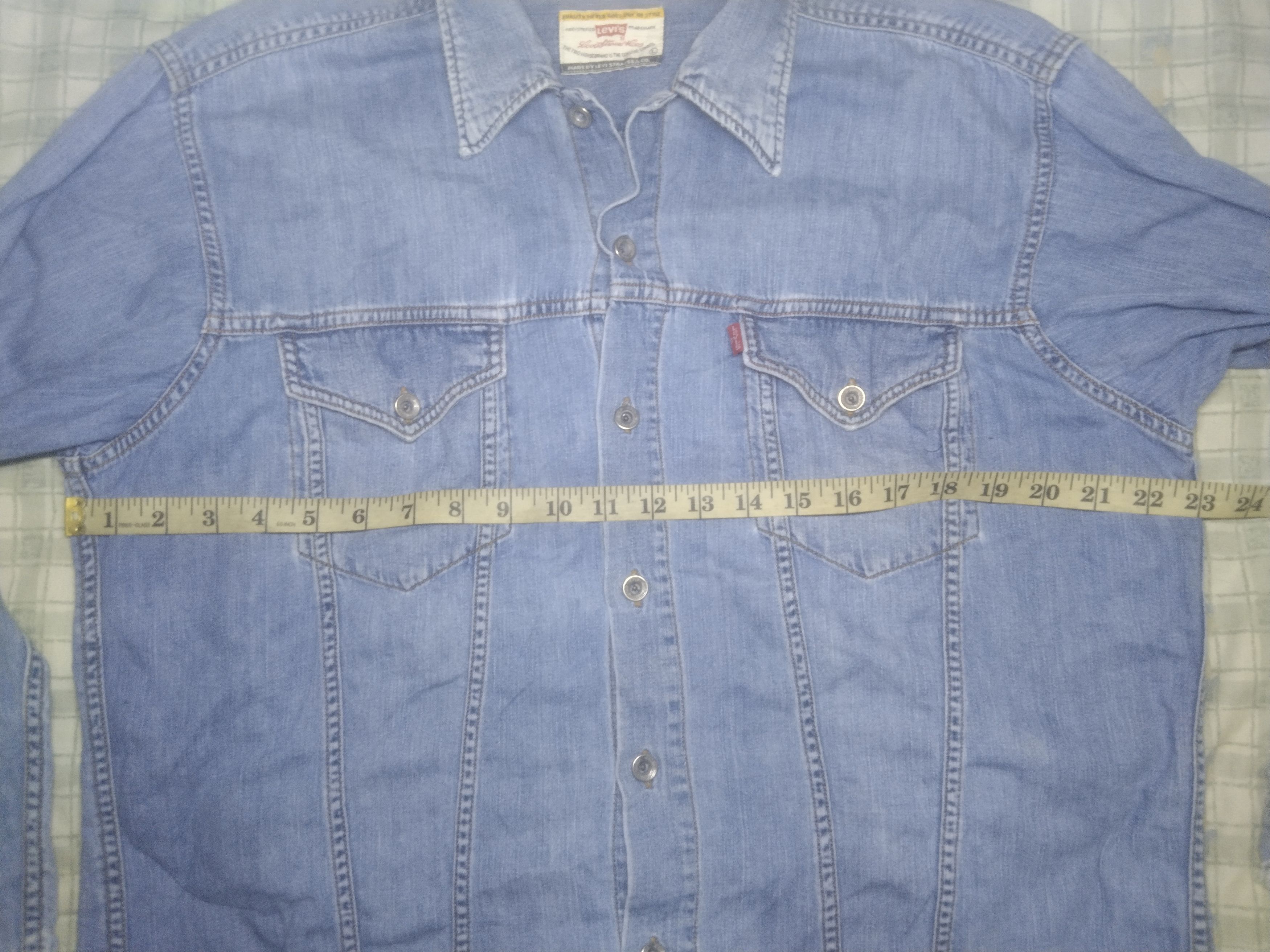 Levi's × Vintage Vintage 90's Levi's long sleeve denim button fly shirt Size US L / EU 52-54 / 3 - 10 Thumbnail