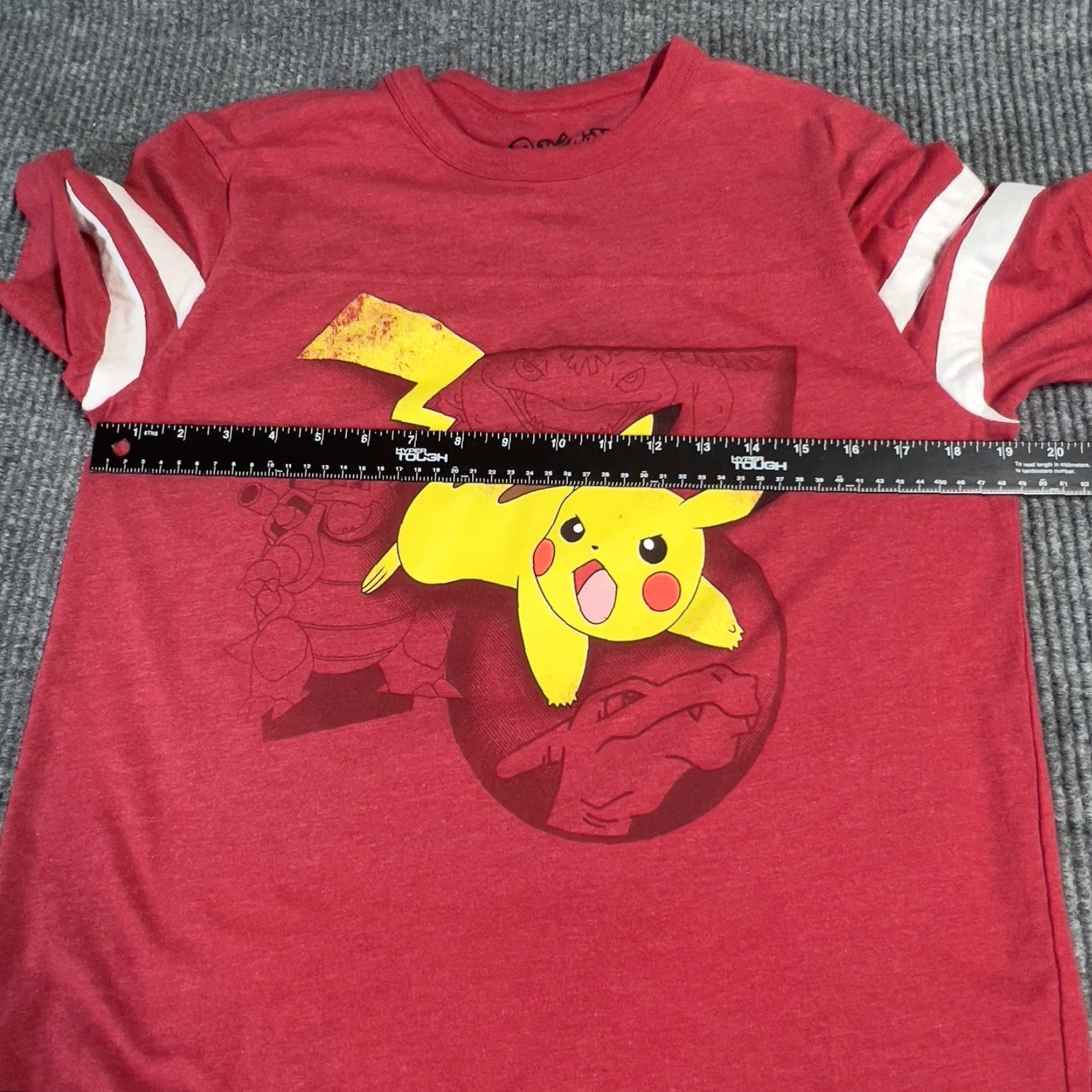 Vintage Pokemon Shirt Mens Medium Red Pikachu Battle Stance Graphics Distressed Pullover T-Shirt Size US M / EU 48-50 / 2 - 6 Thumbnail