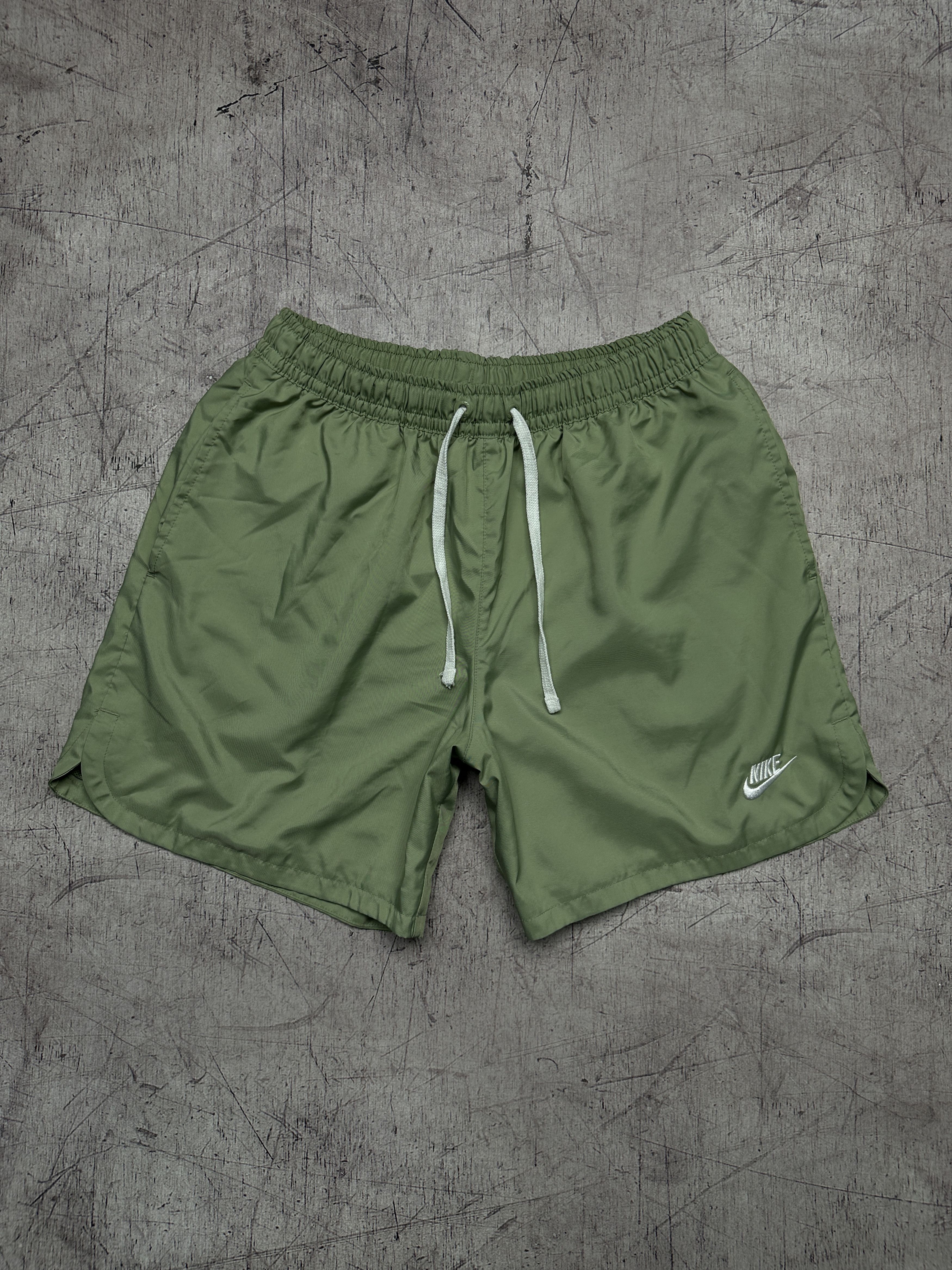 Nike Nike Mens Nylon Shorts Size US 34 / EU 50 - 1 Thumbnail