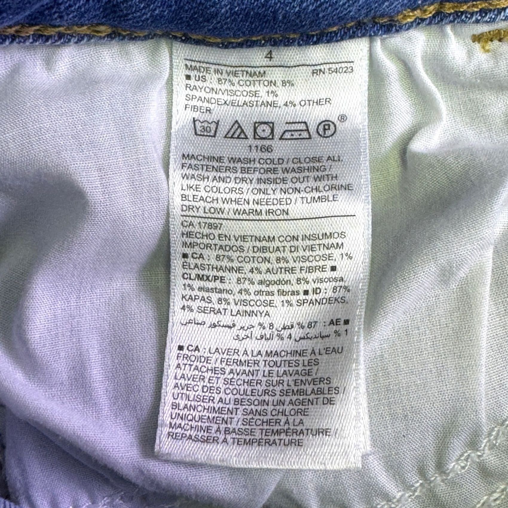Old Navy Old Navy Rockstar Super Skinny Jean Shorts Blue Distressed Button Fly Size 4 Womens Denim Cut-Off Distressed Jeans Summer Festival Size 27" / US 4 / IT 40 - 5 Thumbnail
