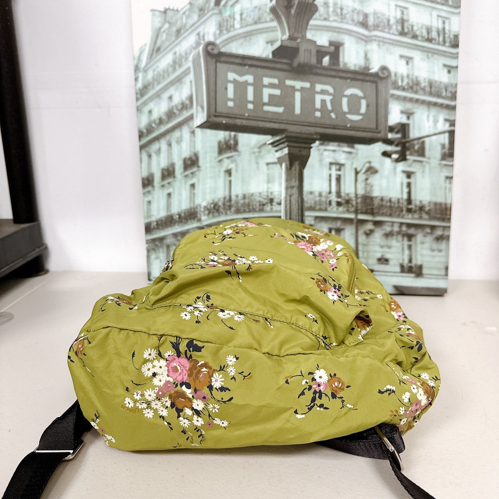 coach floral packable nylon backpack Court In Signature Canvas With Print Sand Multi Charlie Backpack In Tea Rose Floral Print Nylon (Coach F57635)Silverblack Multidetailsprinted Nyloninside Zip And Multifunction Pocketszip COACH Floral Packable Nylon Backpack