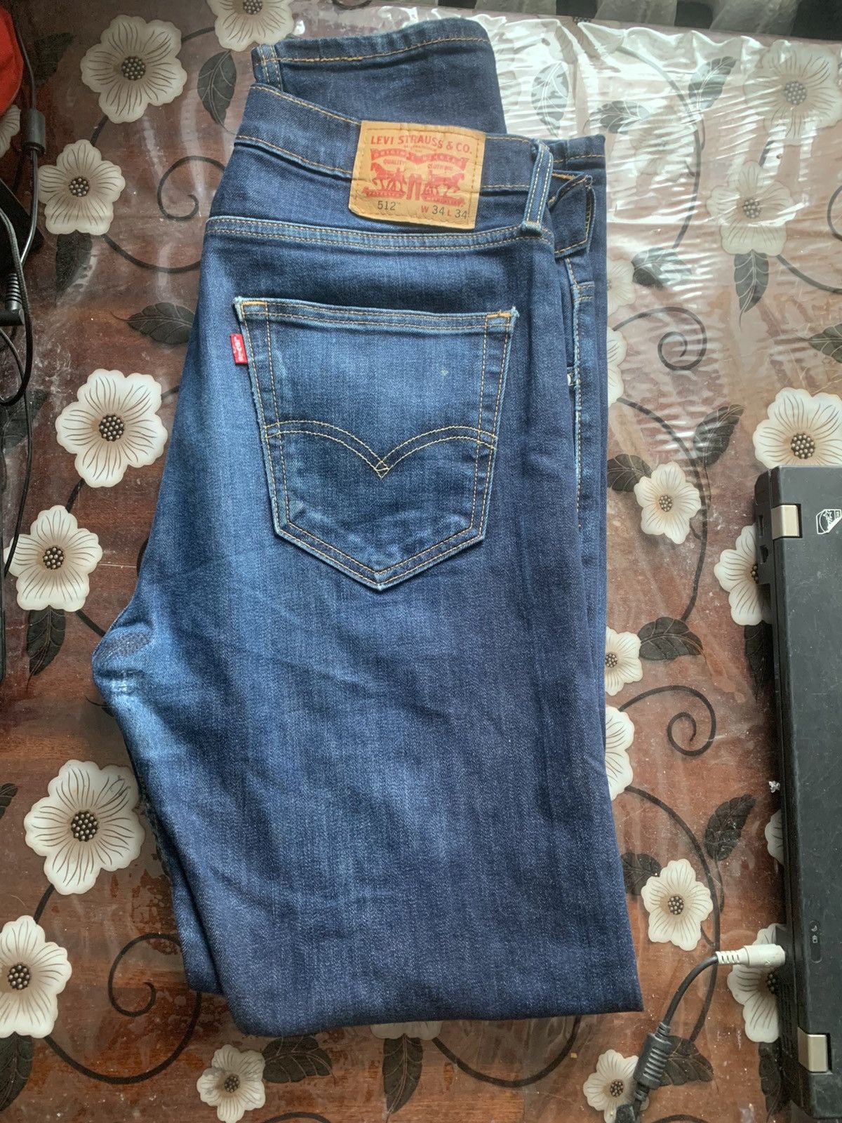 Levi's Levi's 512 Slim Taper Fit Jeans Dark Wash W34 L34 Size US 34 / EU 50 - 1 Thumbnail