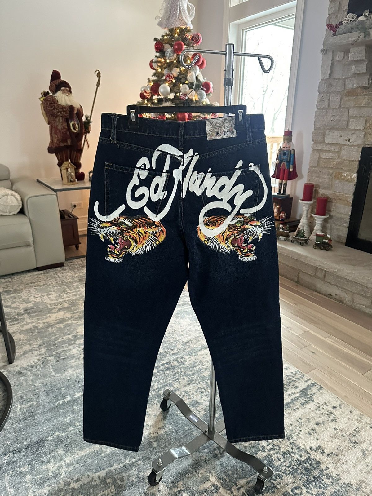 CRAZY Y2K Ed Hardy Script Painted Tiger Lose fit 32 Waist