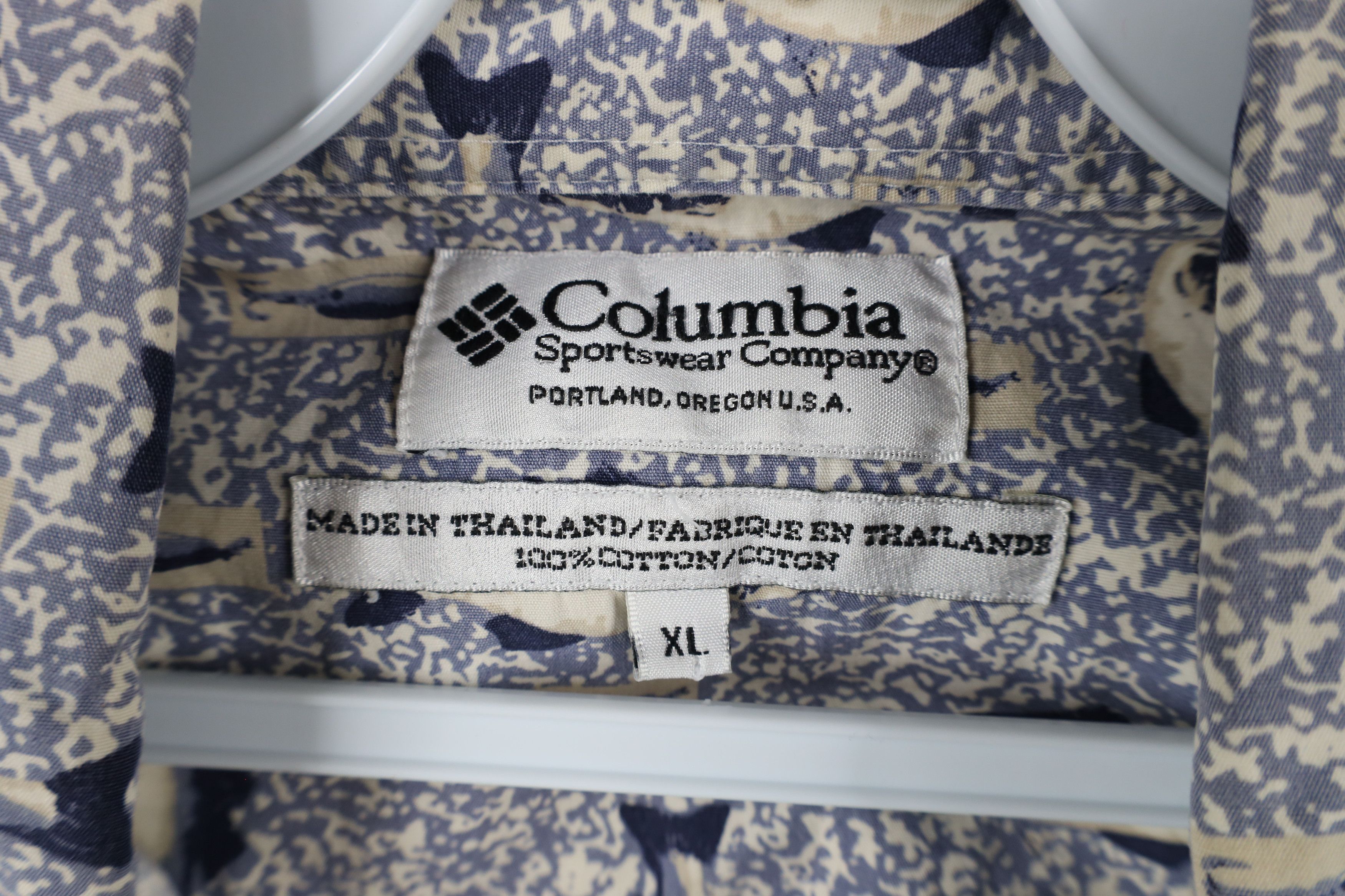 Columbia × Vintage Vintage 90s Columbia Over Print Collared Button Down Shirt Size US XL / EU 56 / 4 - 8 Thumbnail